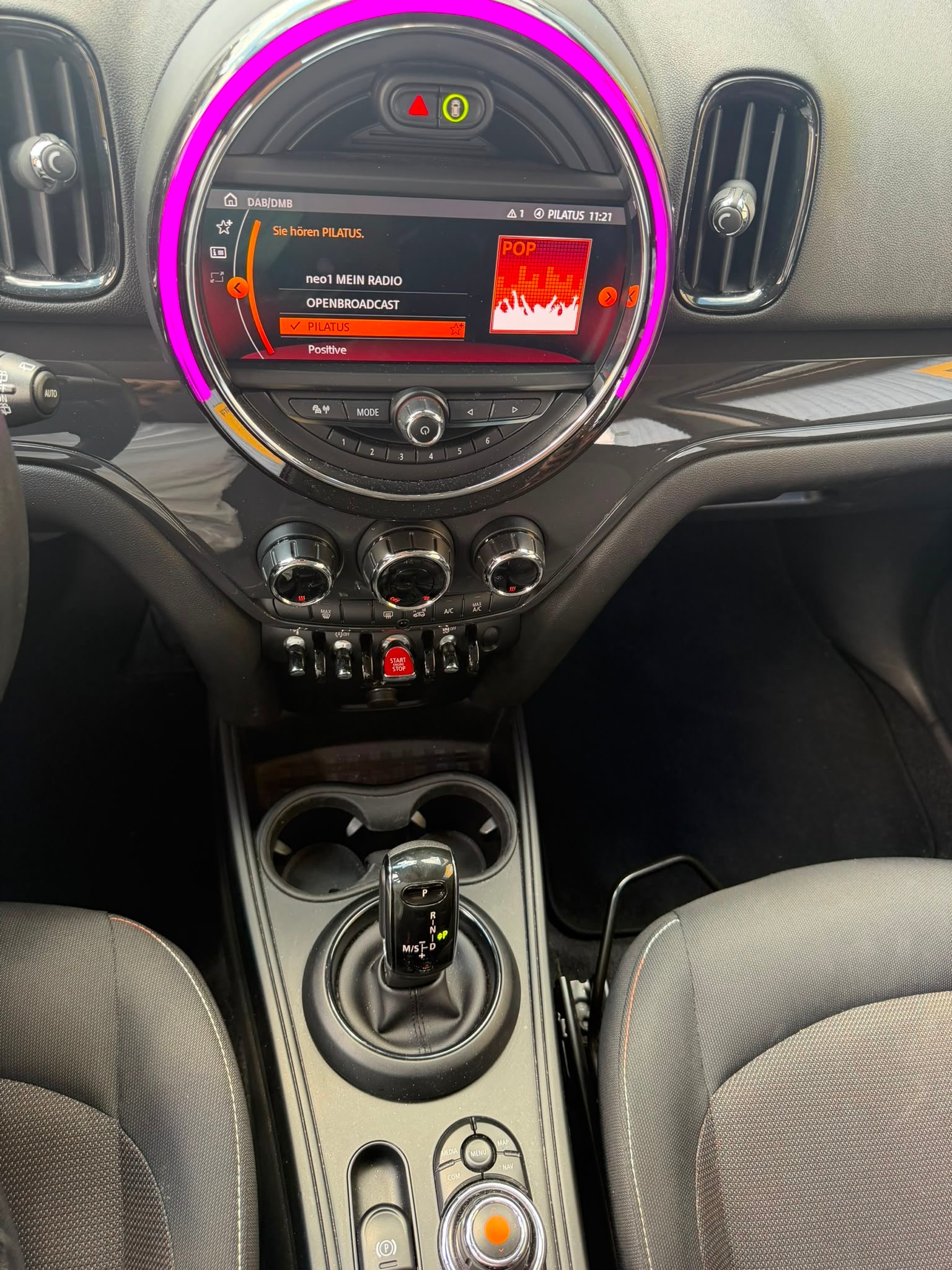 MINI Countryman One D FWD-image-10