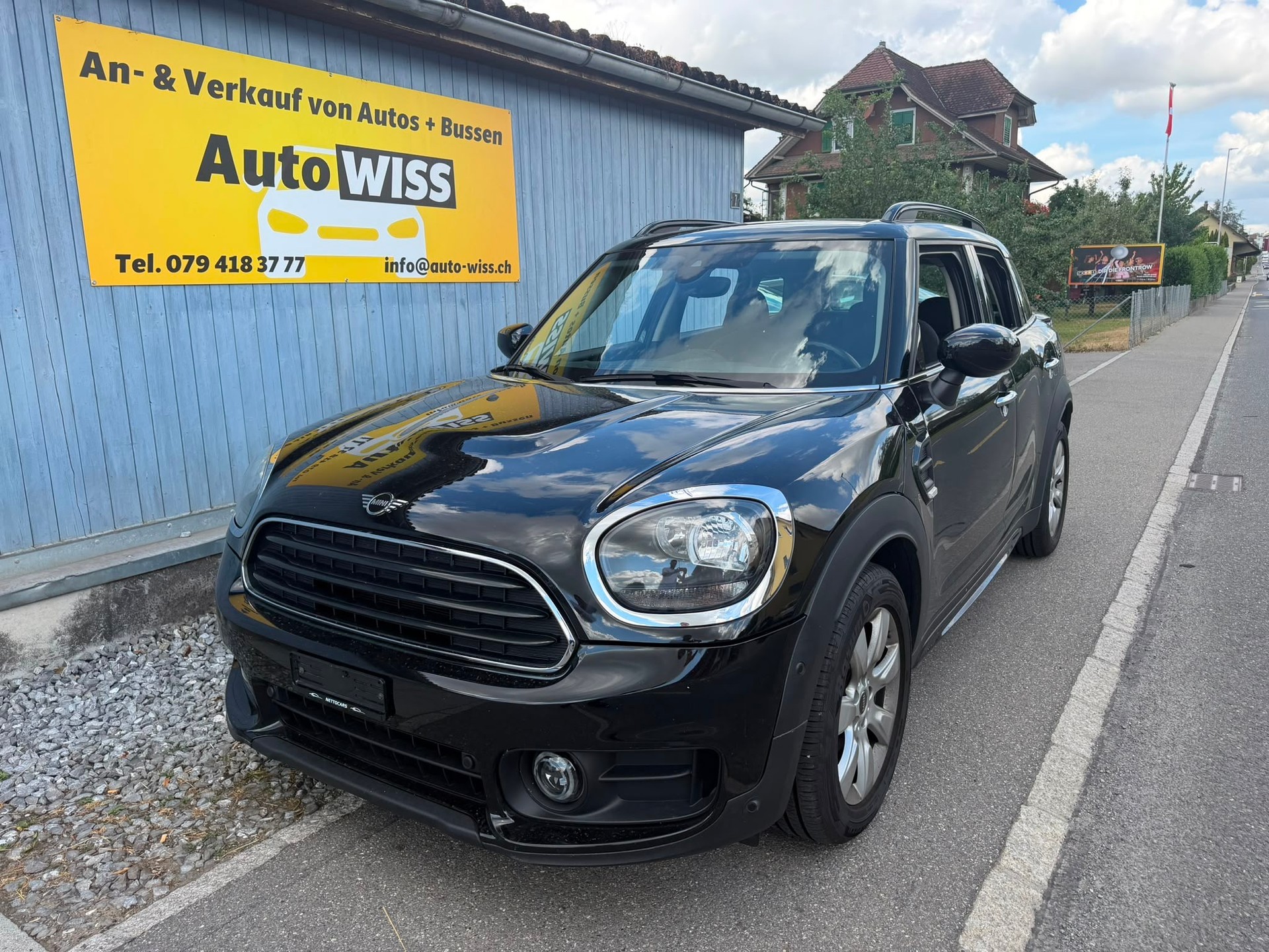 MINI Countryman One D FWD-image-2