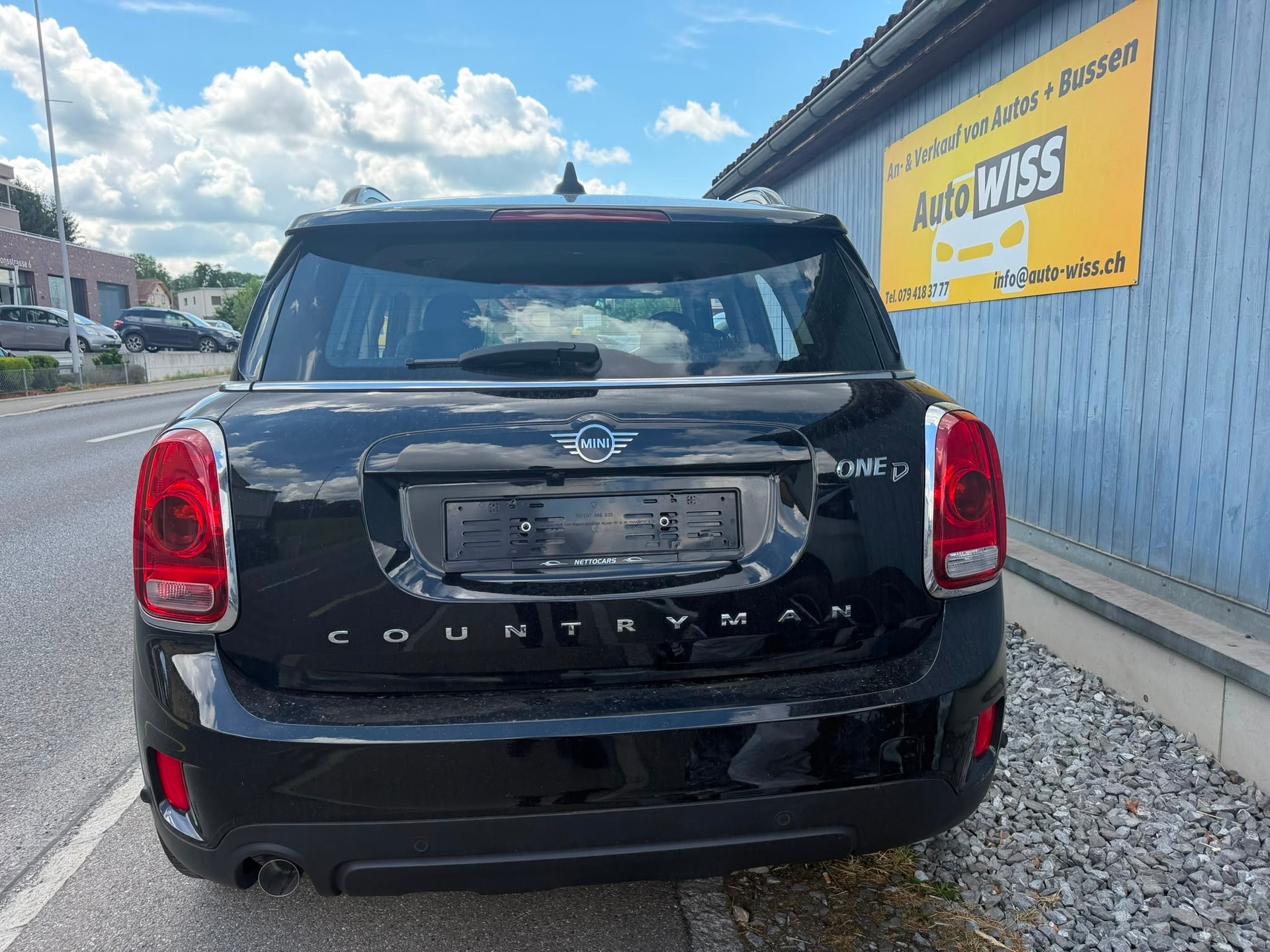 MINI Countryman One D FWD-image-5