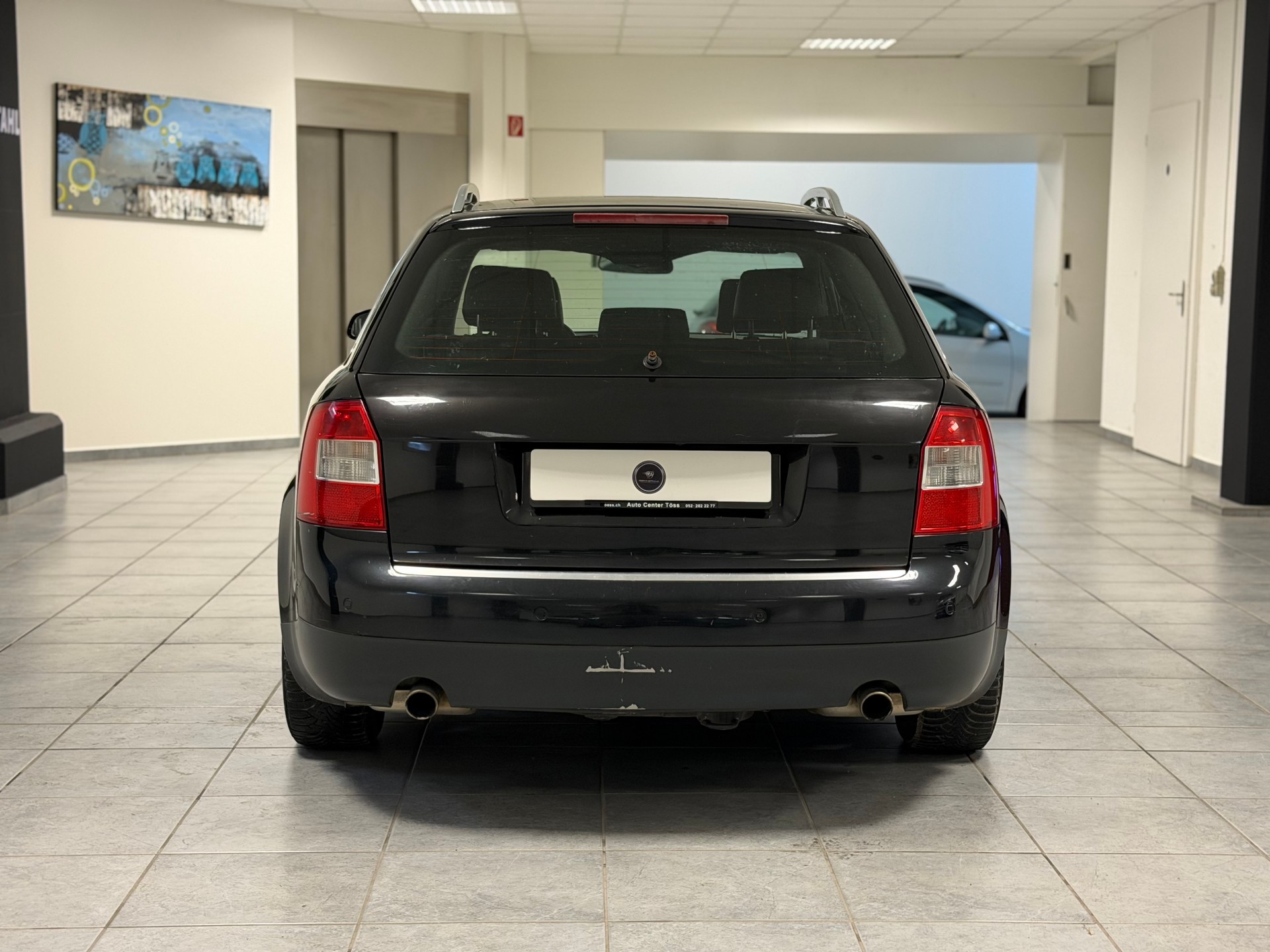 AUDI A4 Avant 1.8 T-image-9