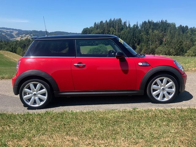MINI Cooper S-image-6