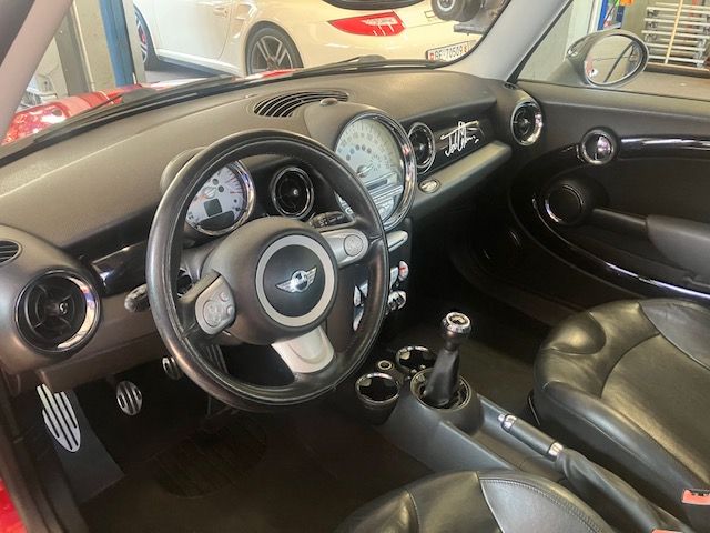 MINI Cooper S-image-10