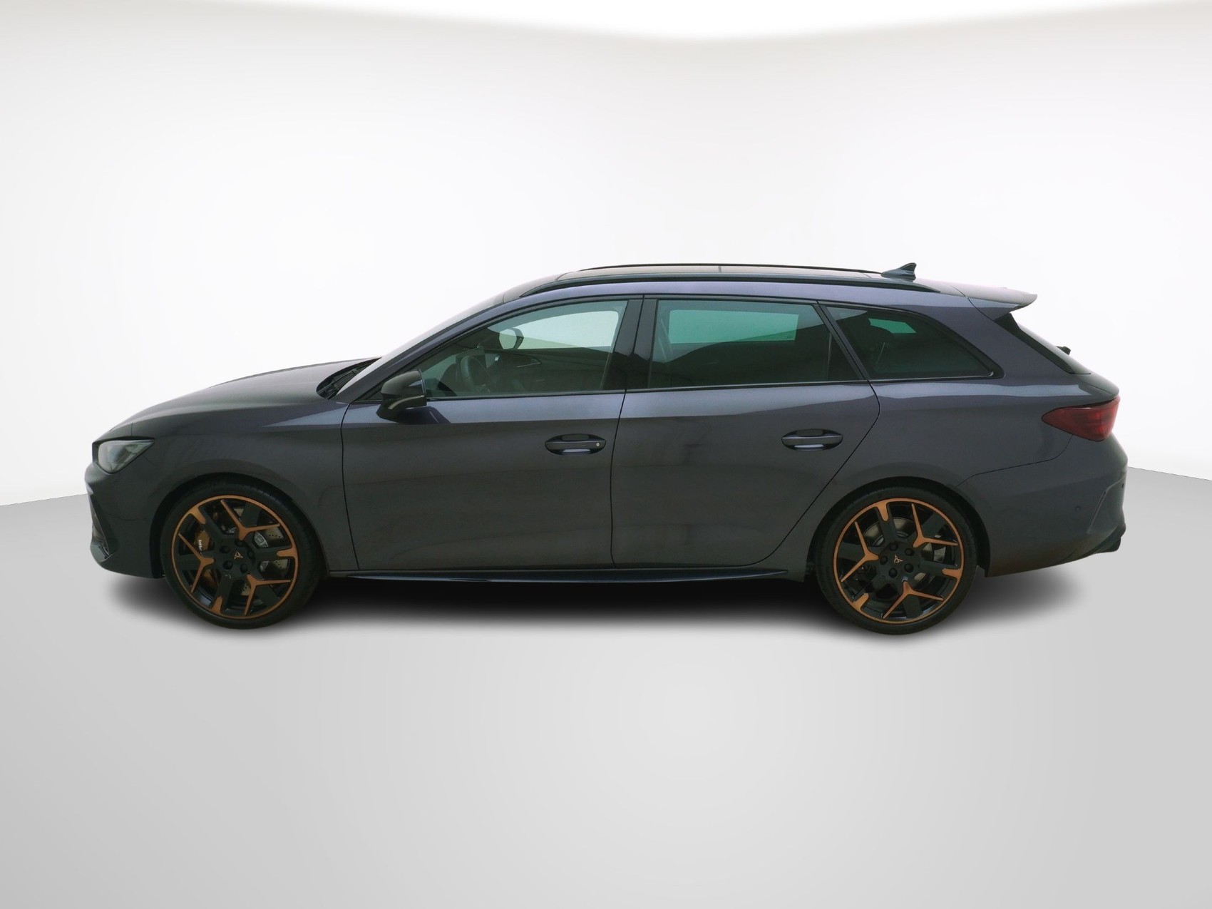 CUPRA Leon ST 2.0 TSI Extreme 4Drive DSG-image-1