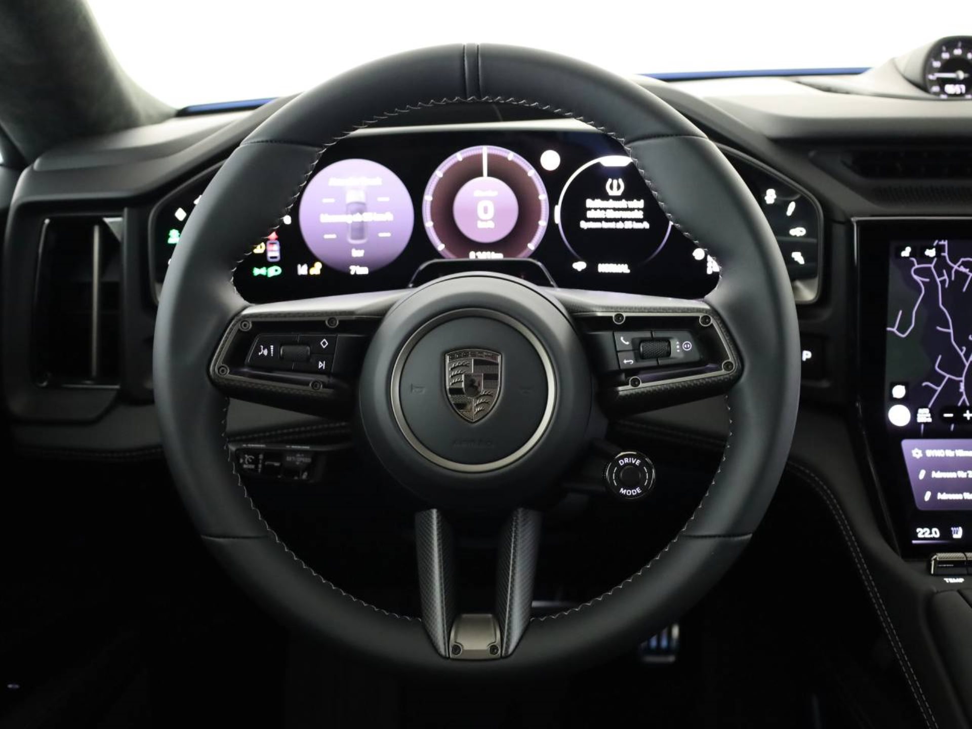 PORSCHE Cayenne Turbo Coupé Electric-image-9