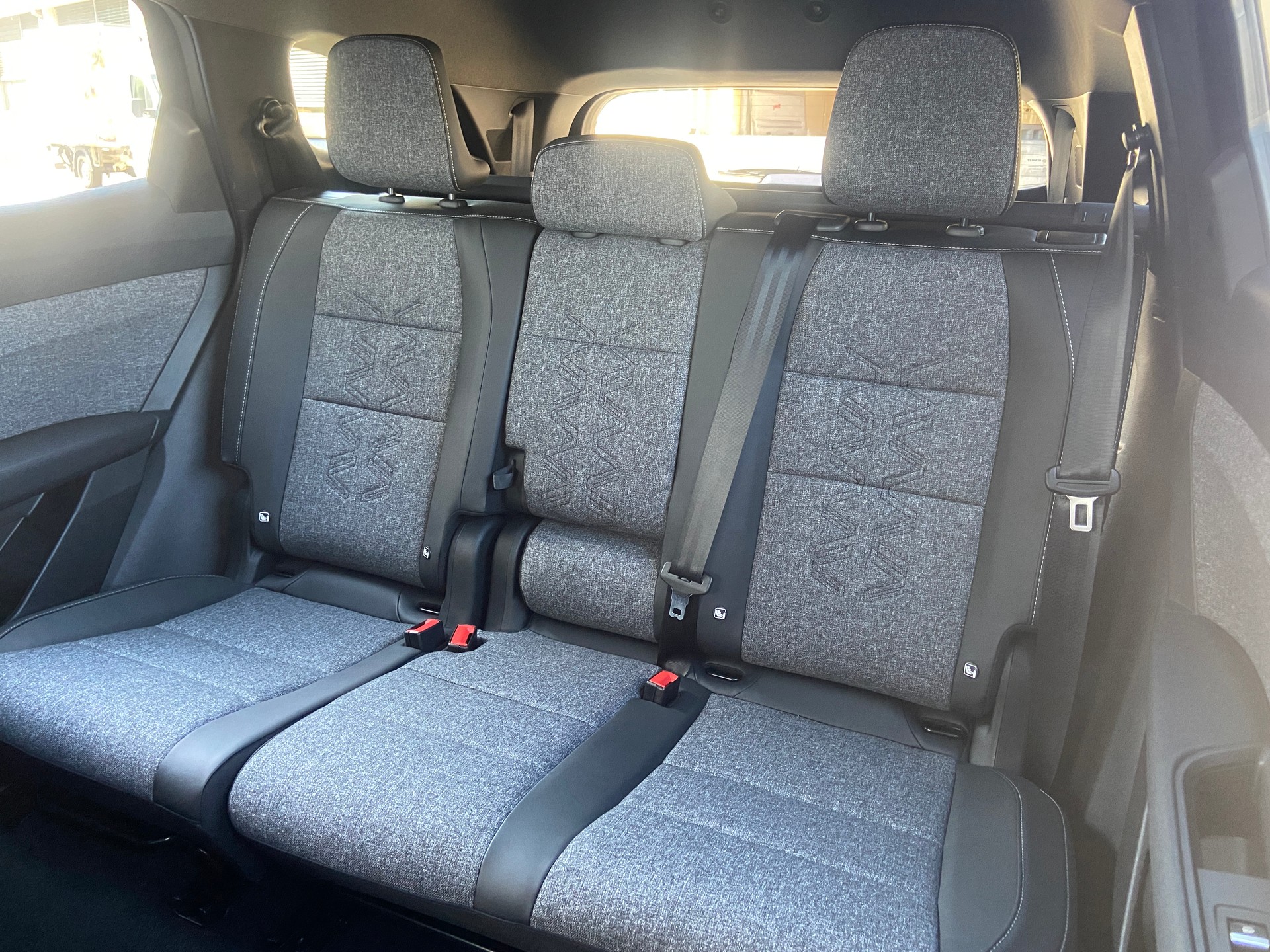 RENAULT Espace 1.2 E-Tech 200 Techno 7-Sitze-image-7