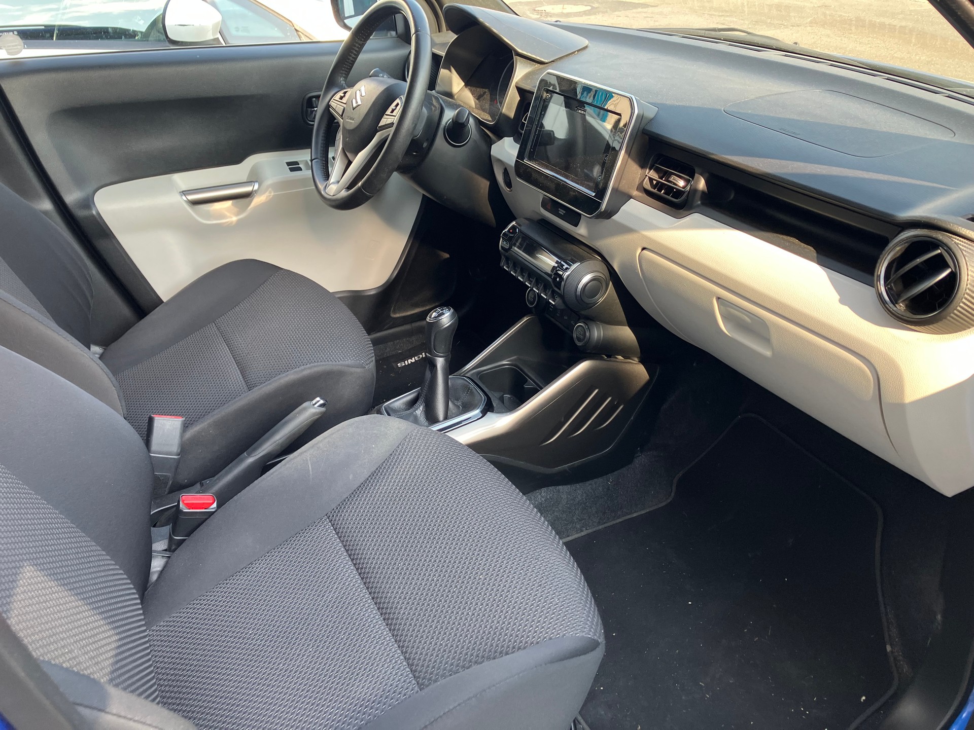 SUZUKI Ignis 1.2i Compact Top 4x4-image-6