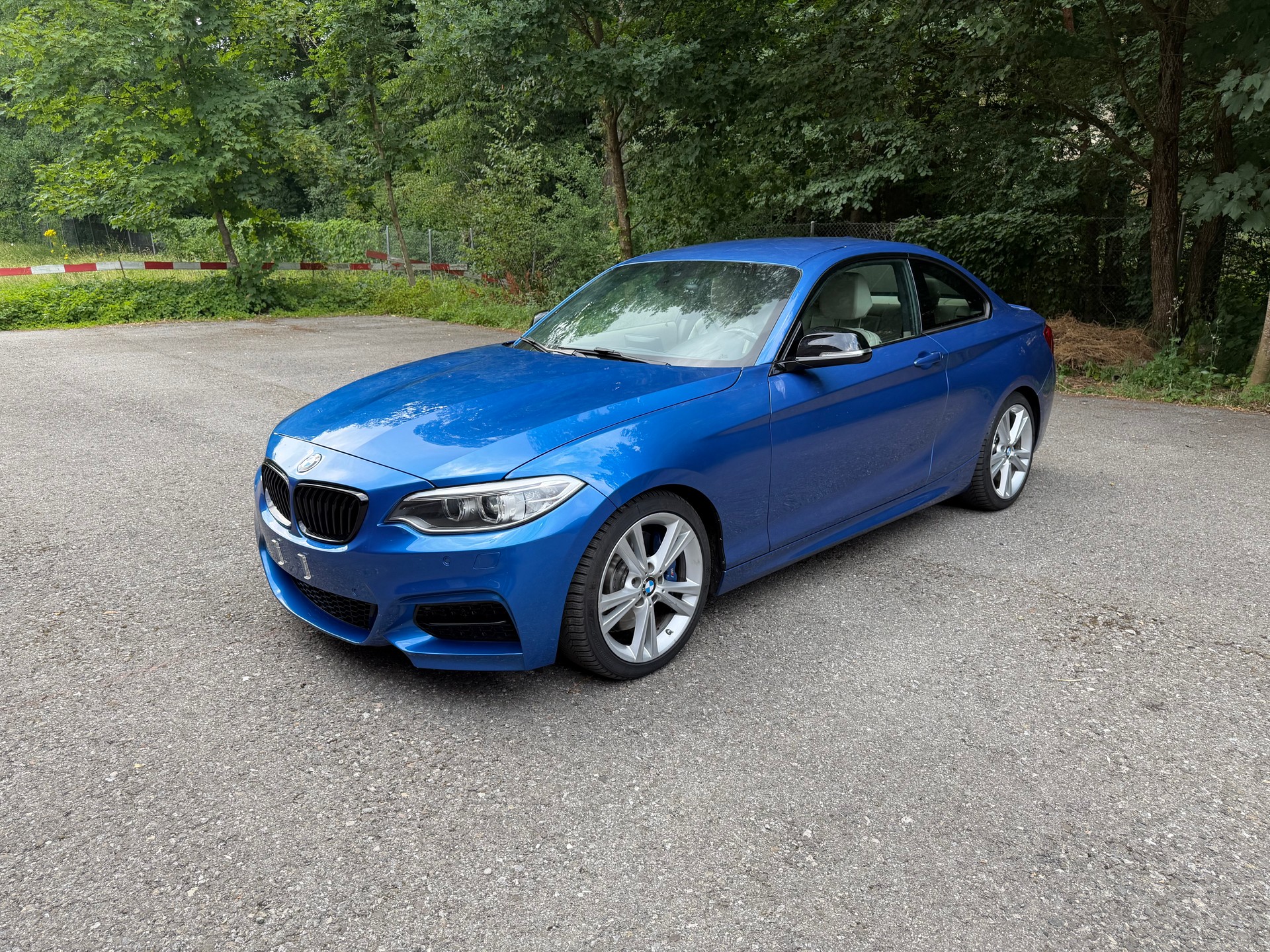 BMW M235i Steptronic-image-1