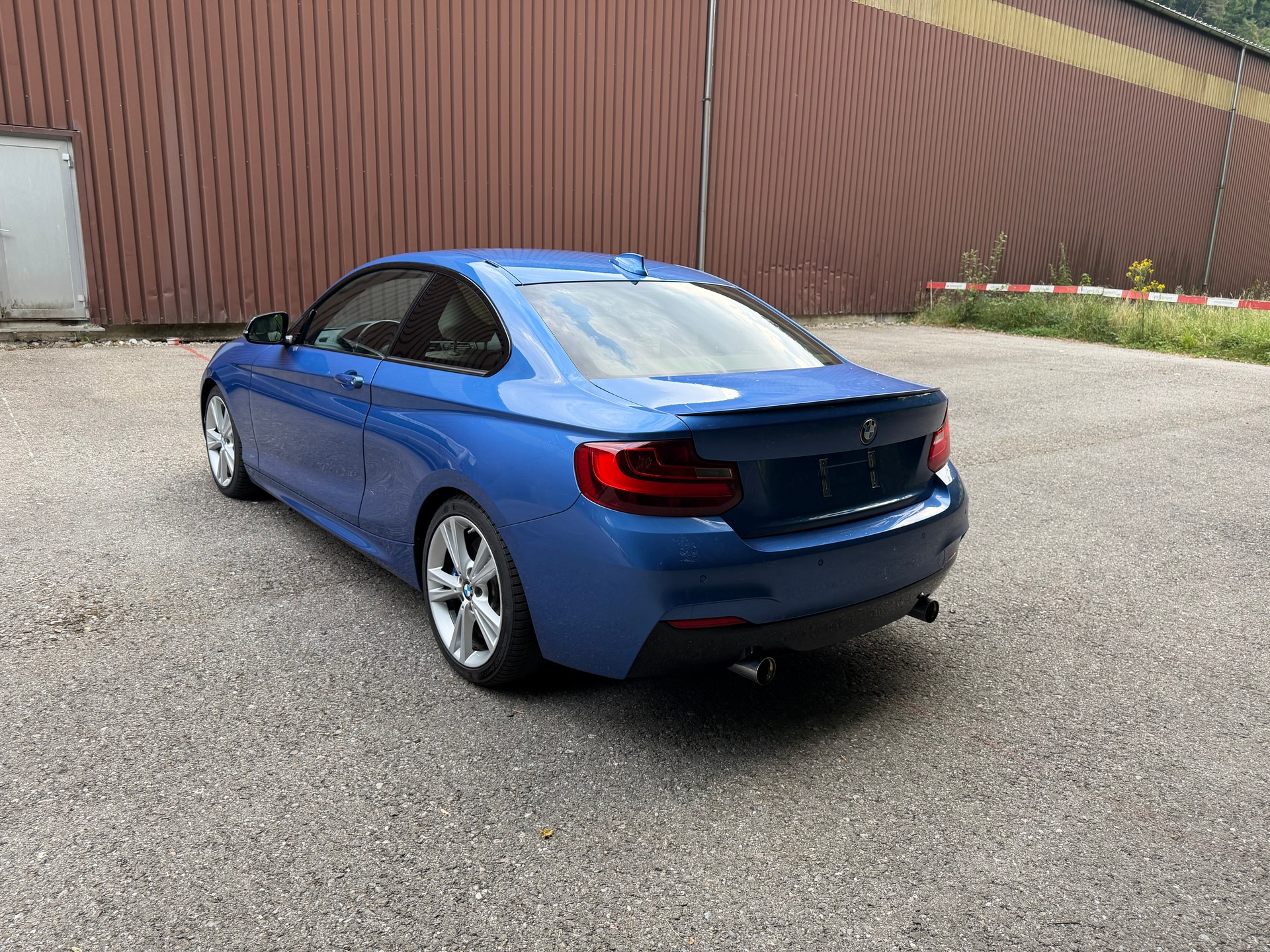 BMW M235i Steptronic-image-4