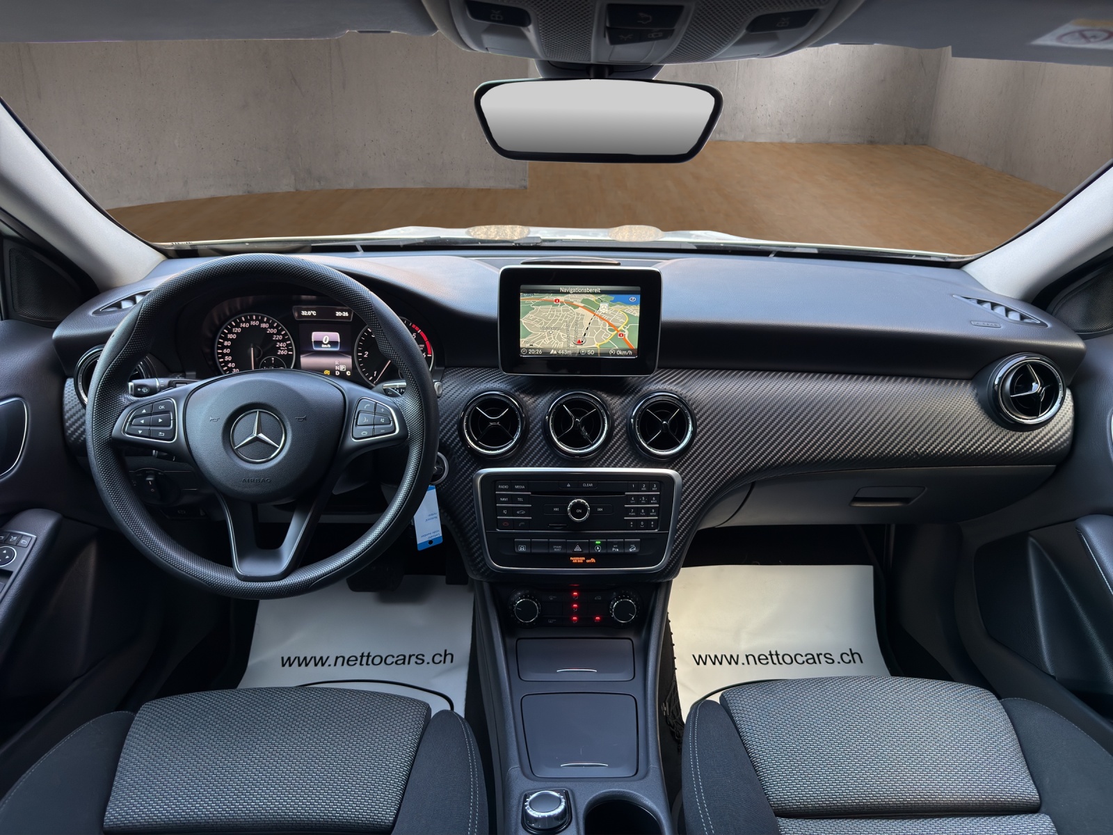 MERCEDES-BENZ GLA 200 CDI Swiss Star Edition 4Matic 7G-DCT-image-7