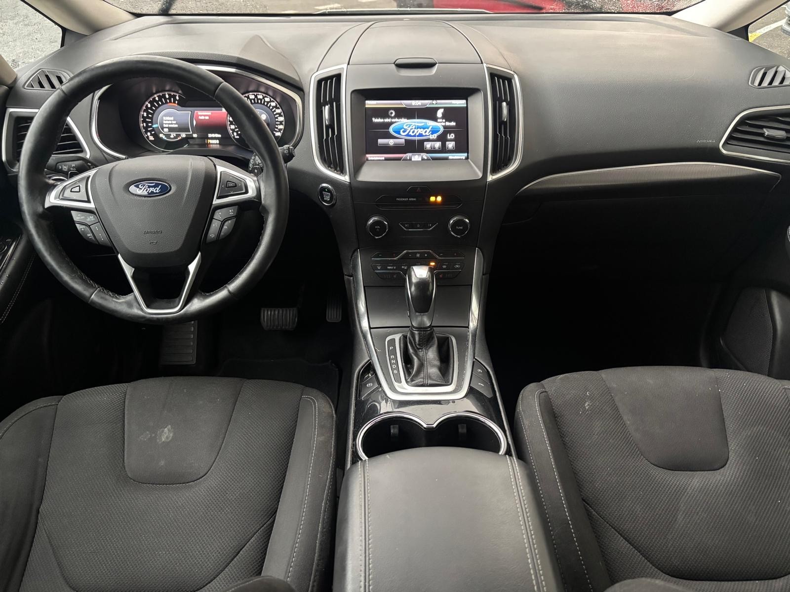 FORD S-Max 2.0 TDCi Trend PoweShift-image-6
