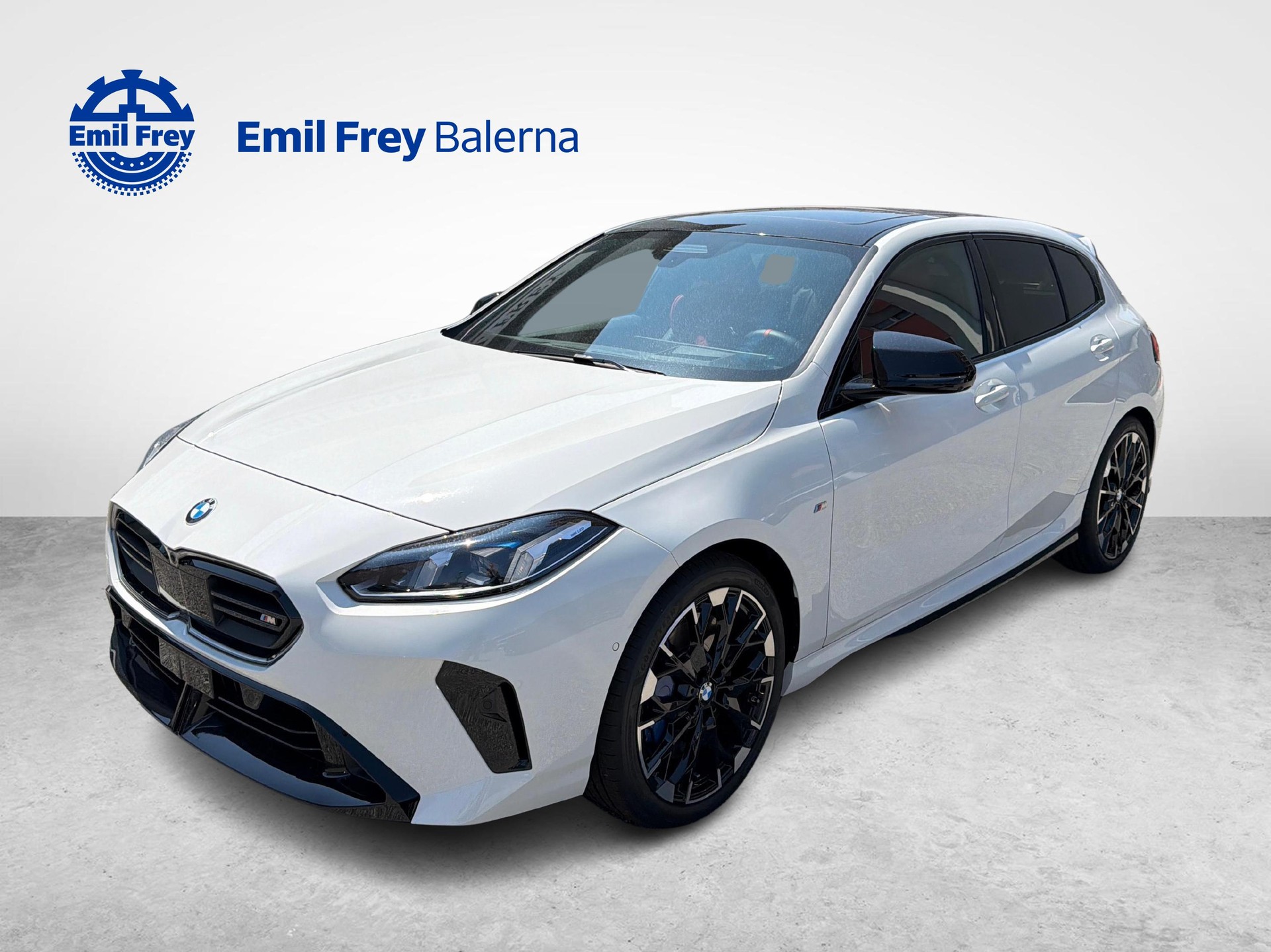 BMW M135i xDrive-image-0