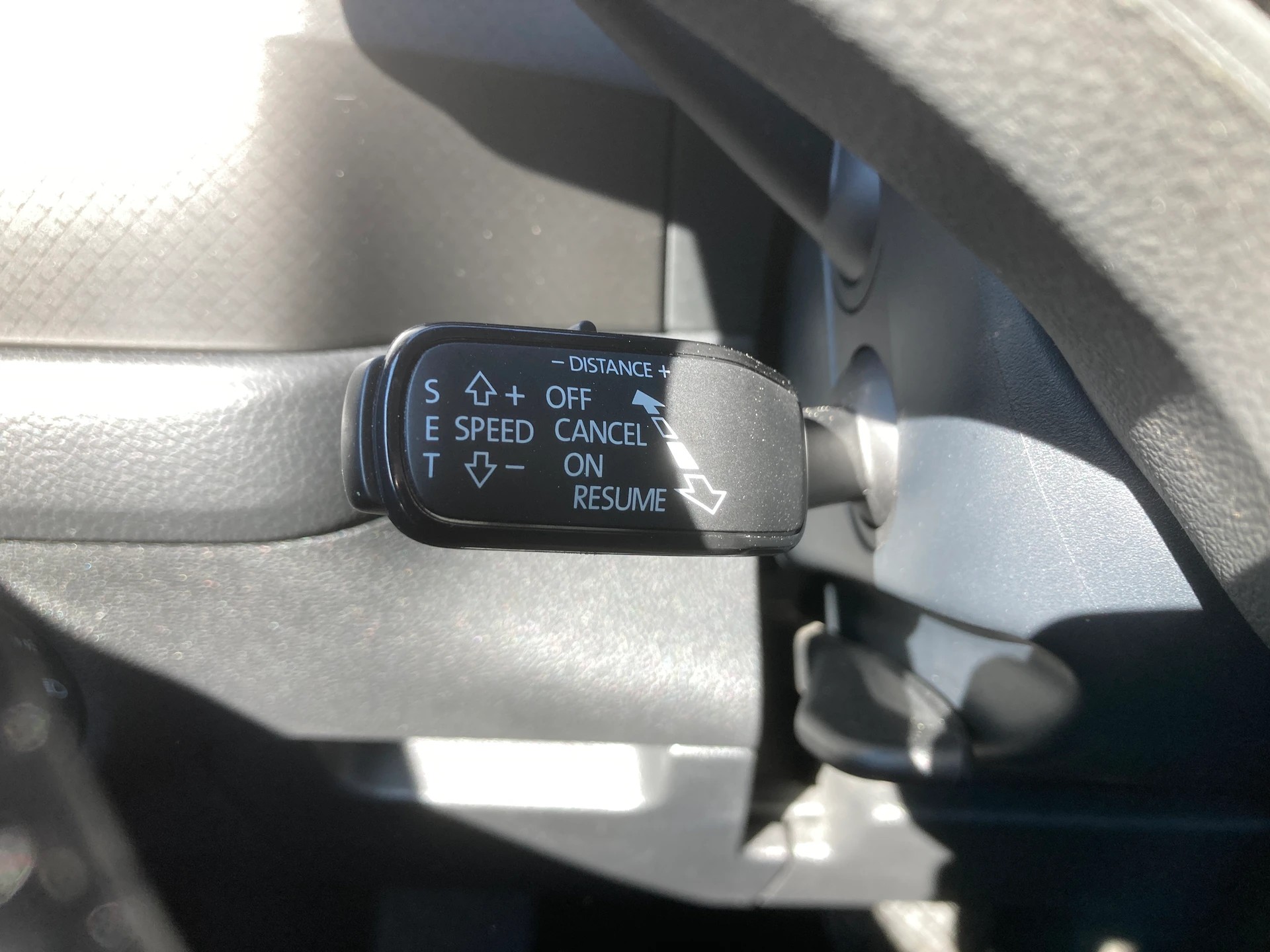 SKODA Kodiaq 2.0 TSI 4x4 Clever mit Anhängerkupplung + Standheizung-image-11