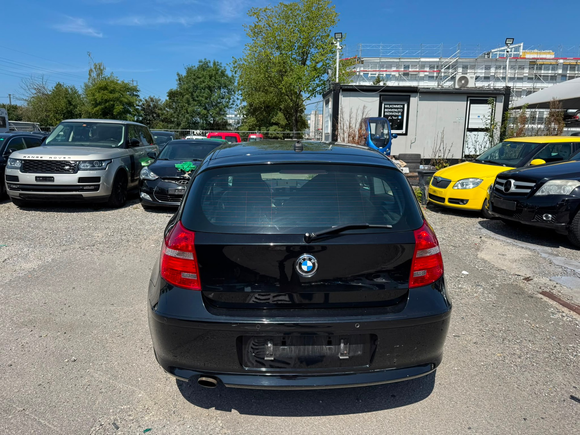 BMW 118d Dynamic Edition-image-4
