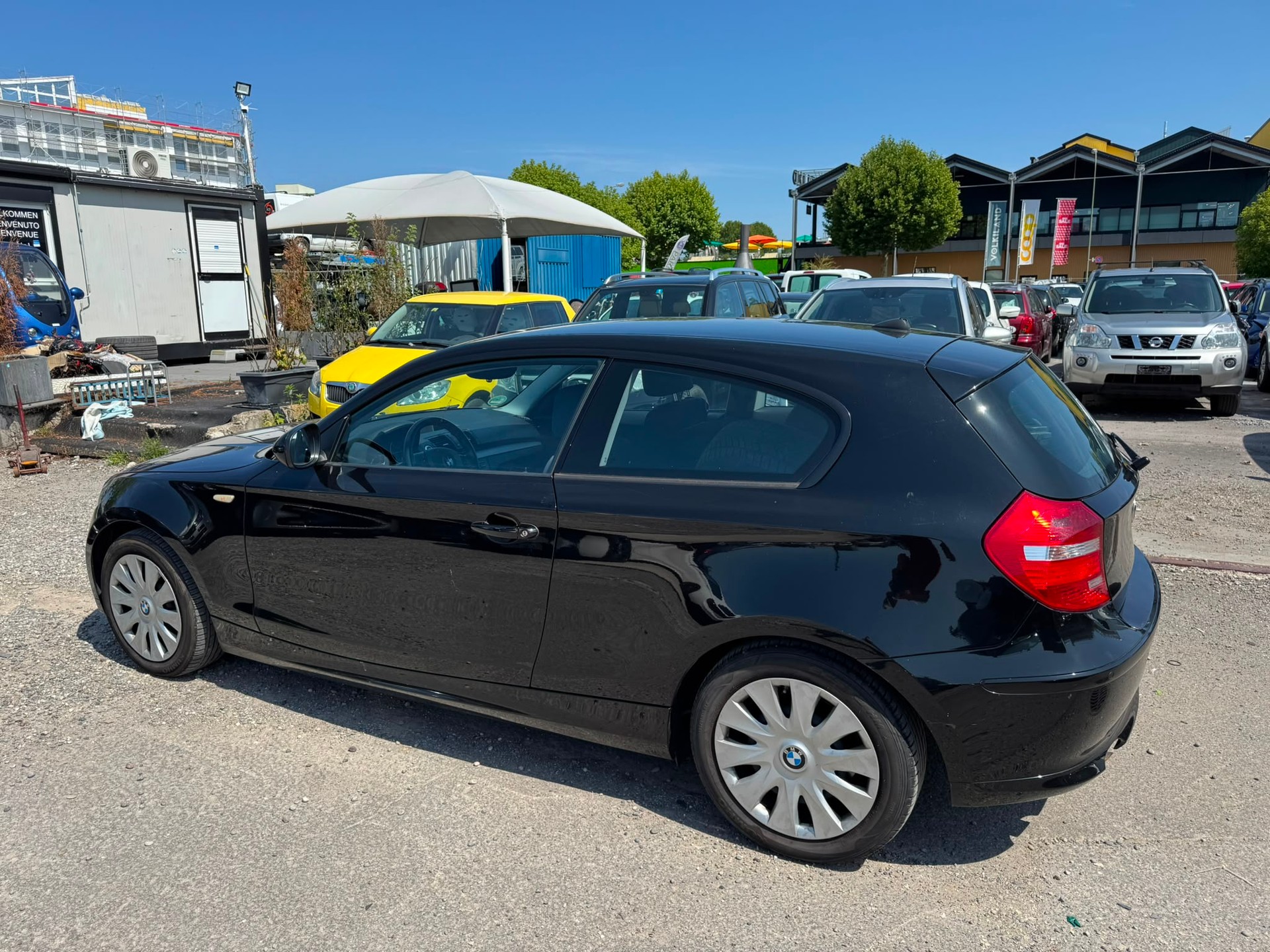 BMW 118d Dynamic Edition-image-5