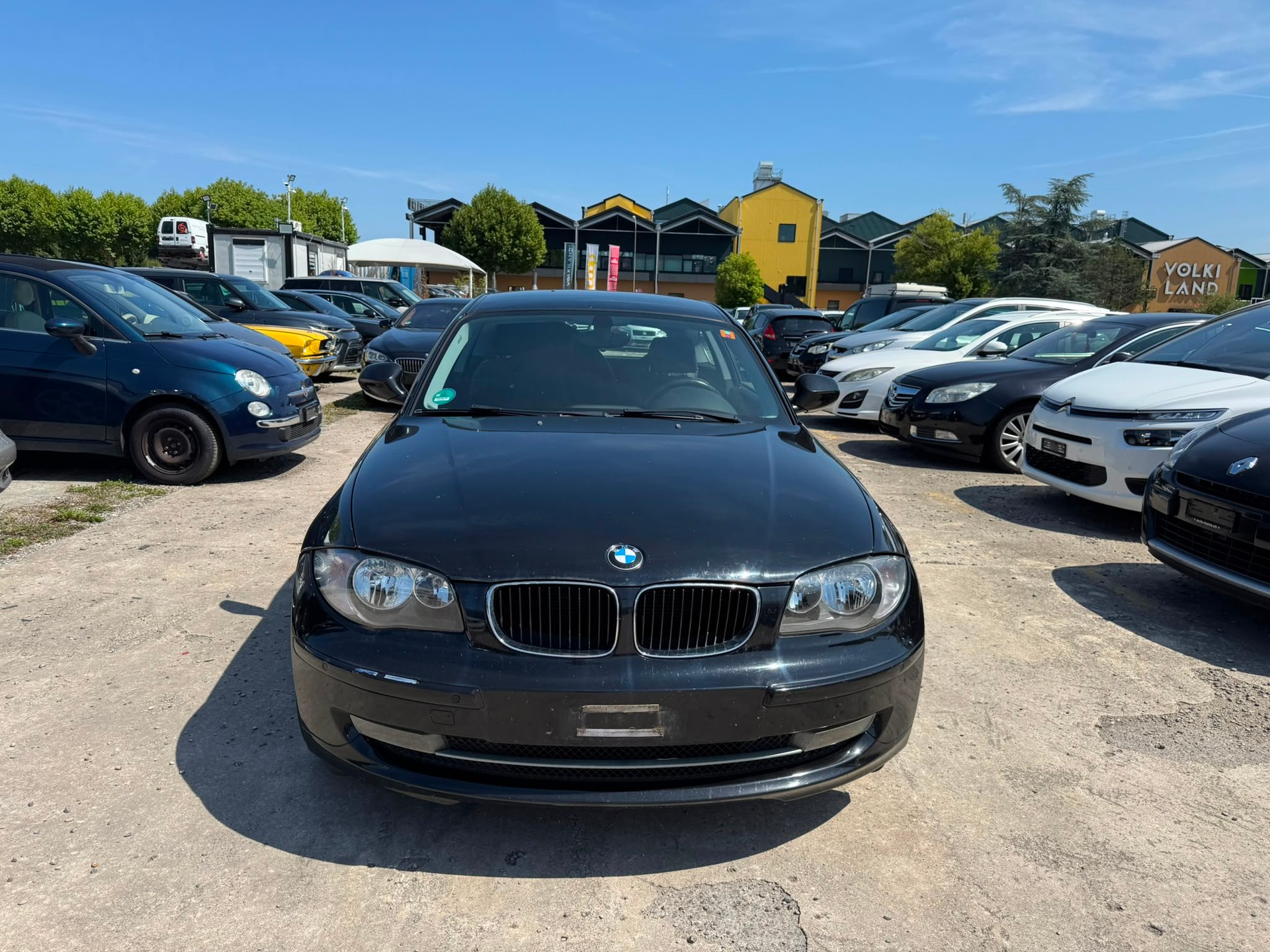 BMW 118d Dynamic Edition-image-0