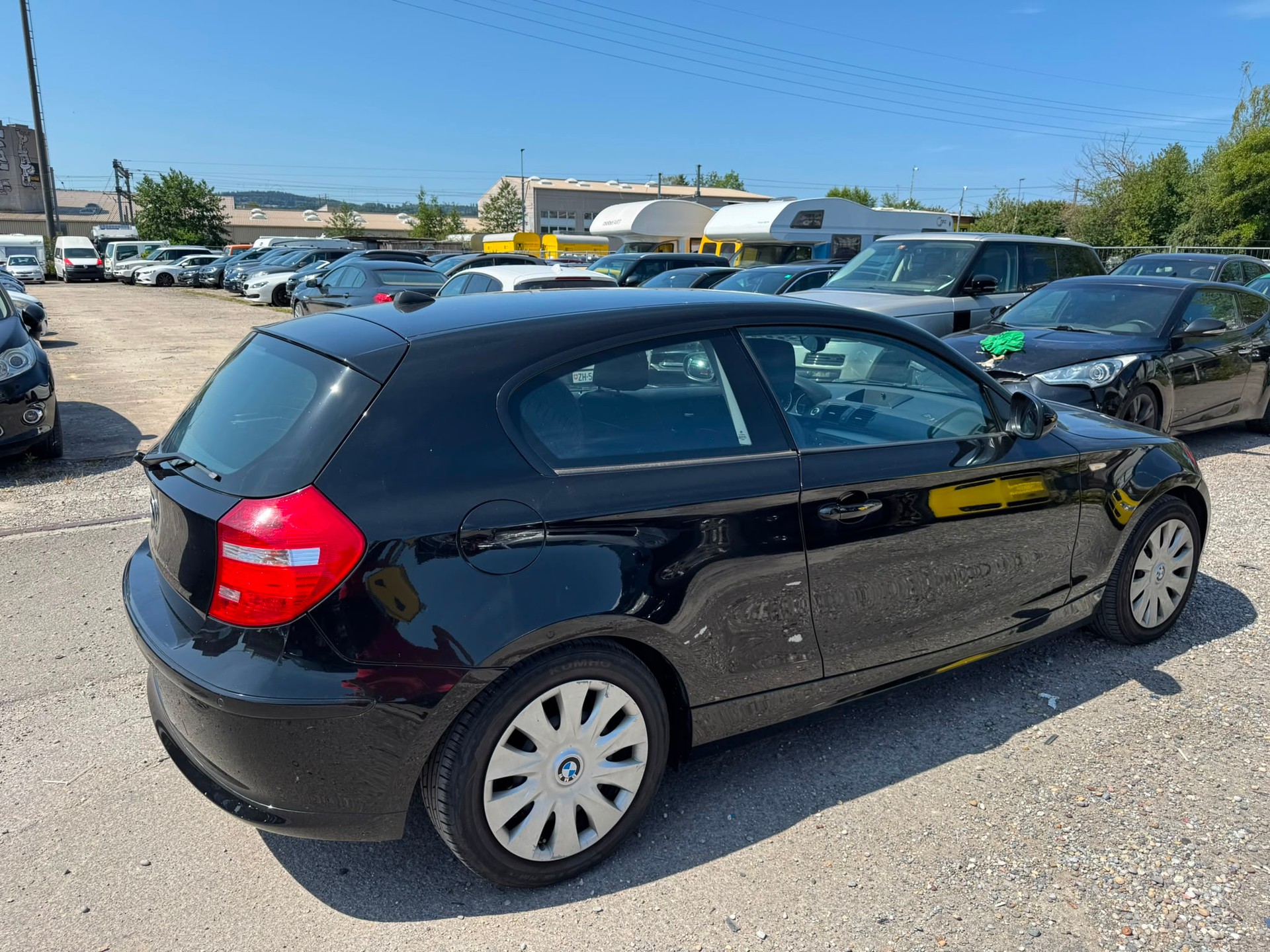 BMW 118d Dynamic Edition-image-3