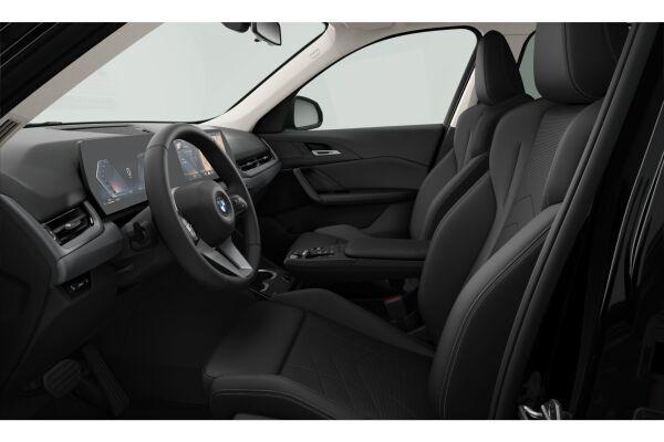 BMW X1 20i sDrive-showroom-element-2