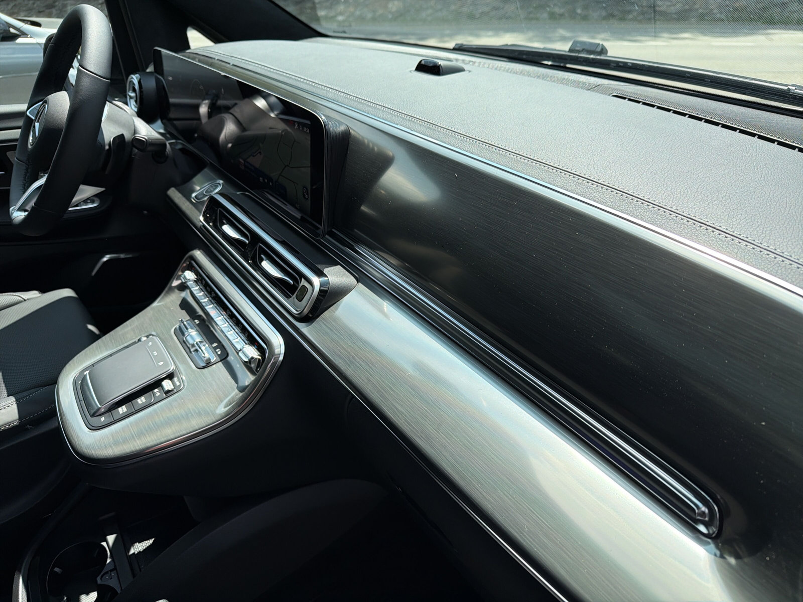 MERCEDES-BENZ V 300 d lang 4Matic Exclusive 9G-Tronic-image-21