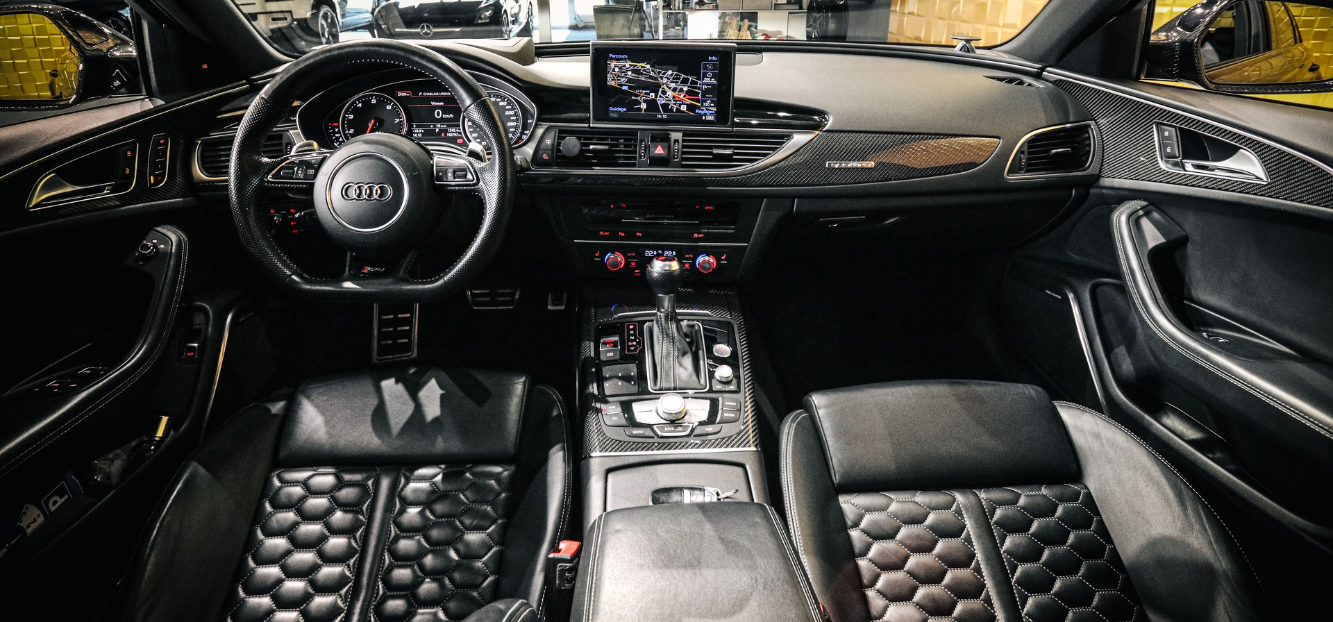 AUDI RS6 Avant 4.0 TFSI V8 quattro Tiptronic-image-12
