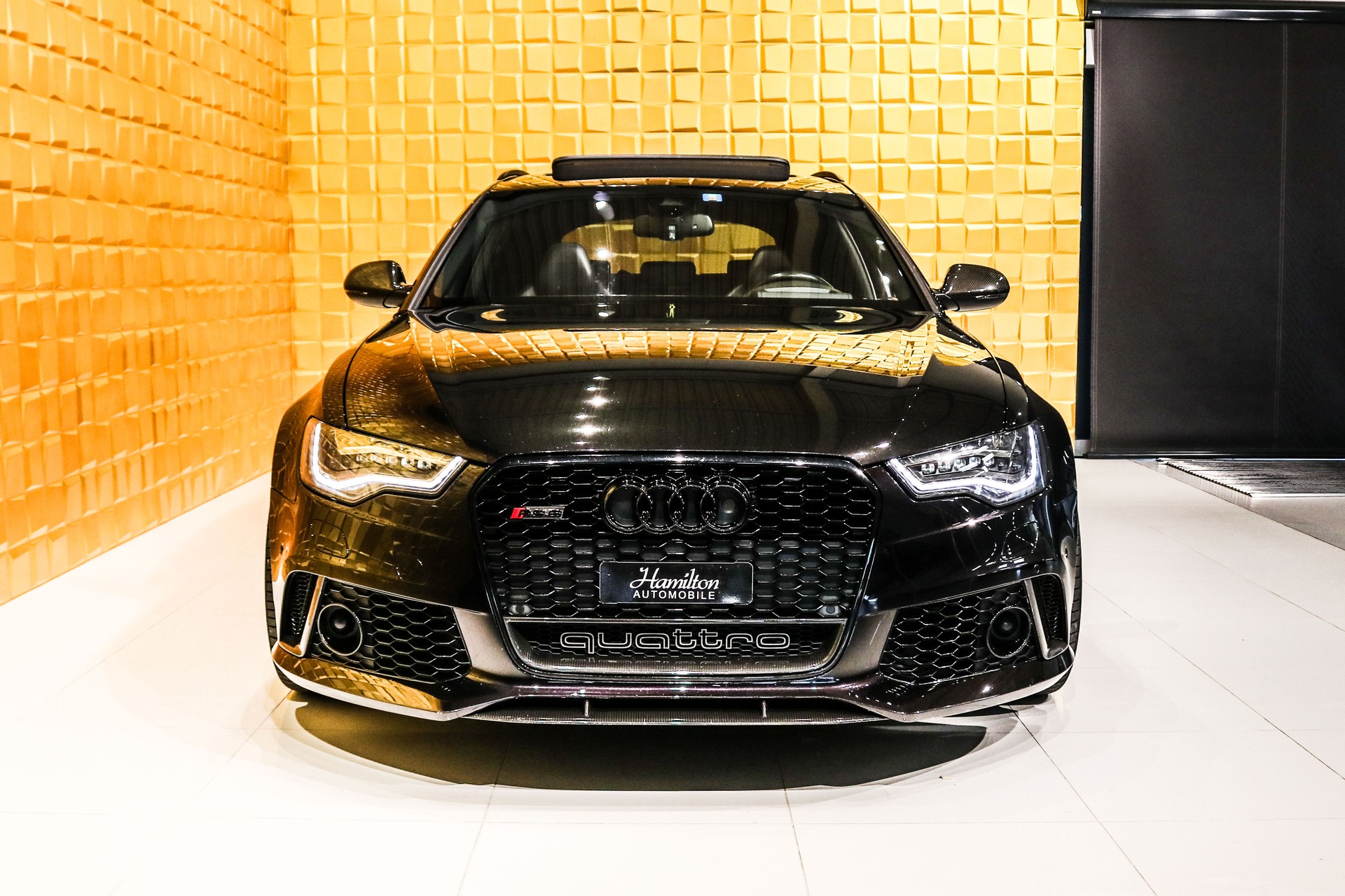 AUDI RS6 Avant 4.0 TFSI V8 quattro Tiptronic-image-2