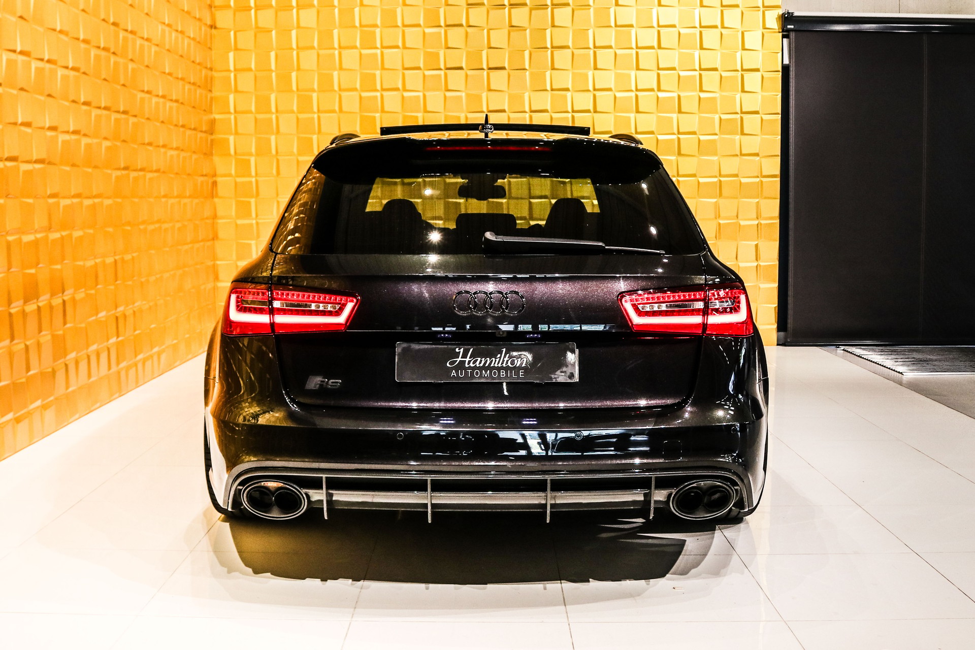 AUDI RS6 Avant 4.0 TFSI V8 quattro Tiptronic-image-5