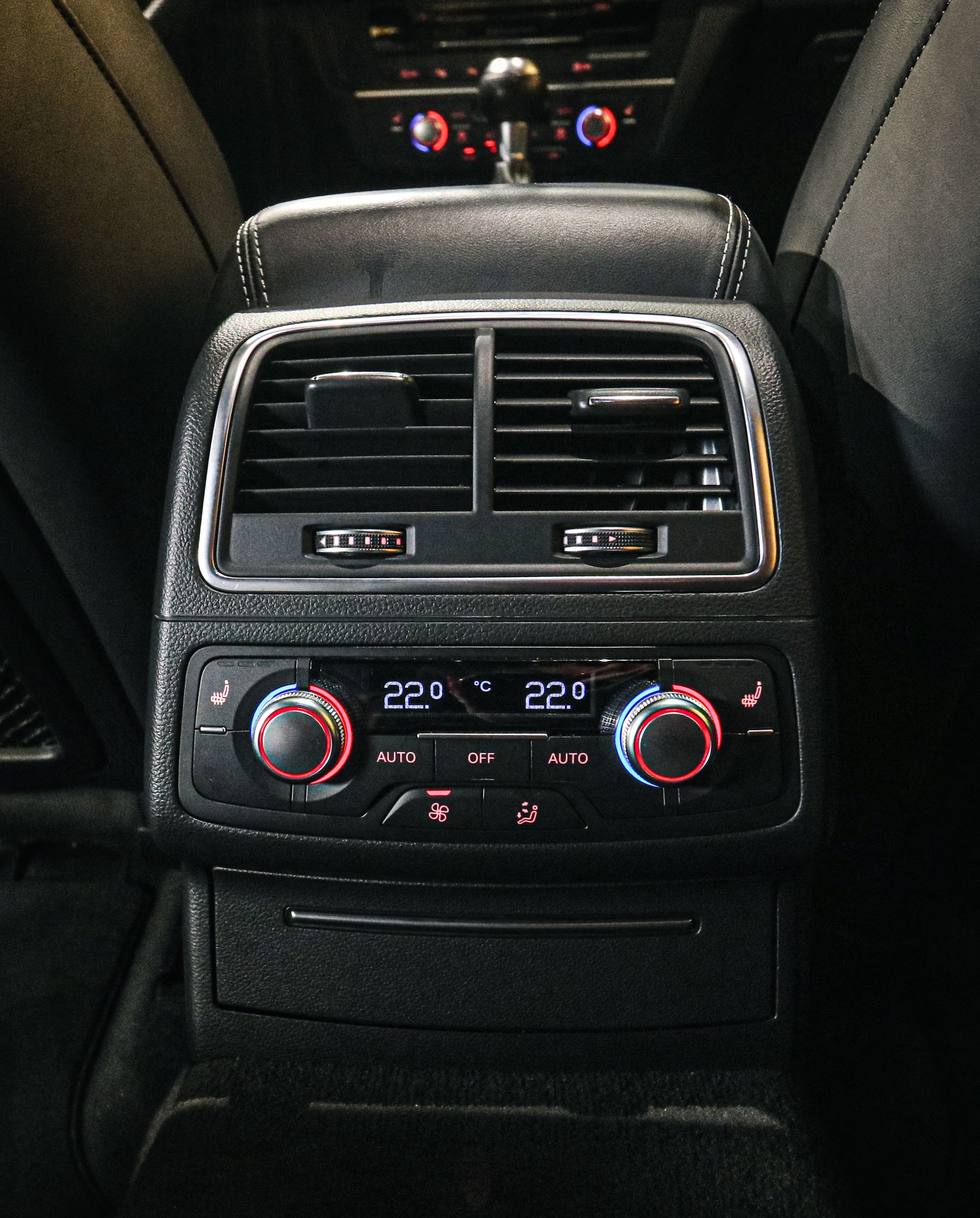 AUDI RS6 Avant 4.0 TFSI V8 quattro Tiptronic-image-20