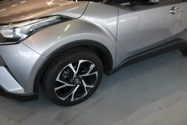 TOYOTA C-HR 1.2 Turbo Style 4WD Multidrive S-image-24