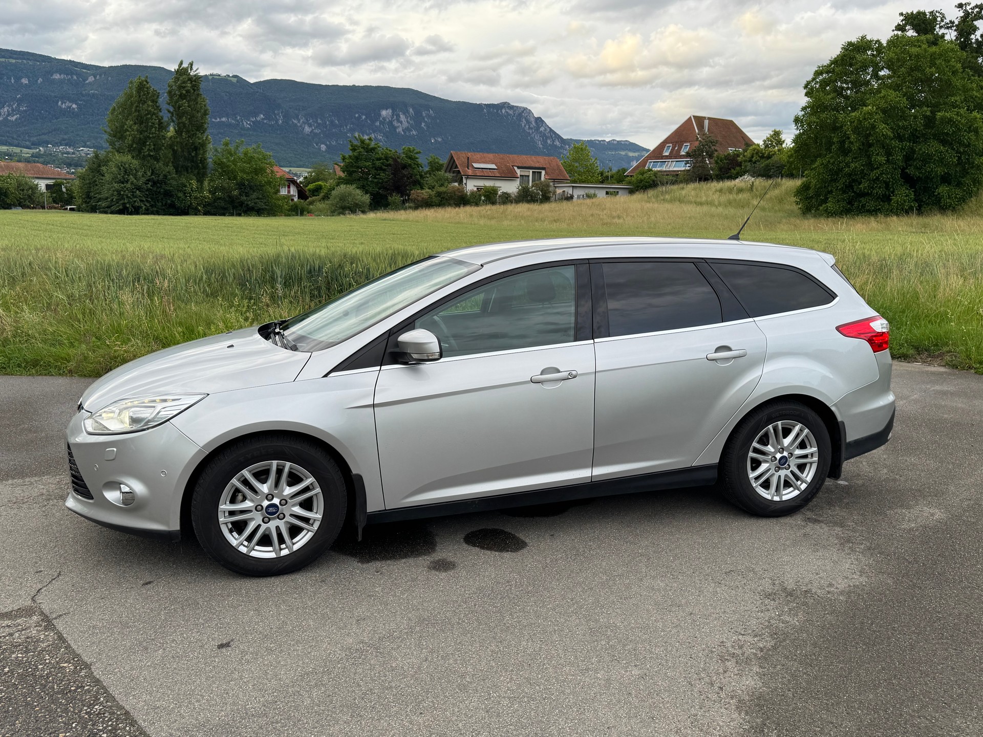 FORD Focus 1.0 SCTi Trend-image-4