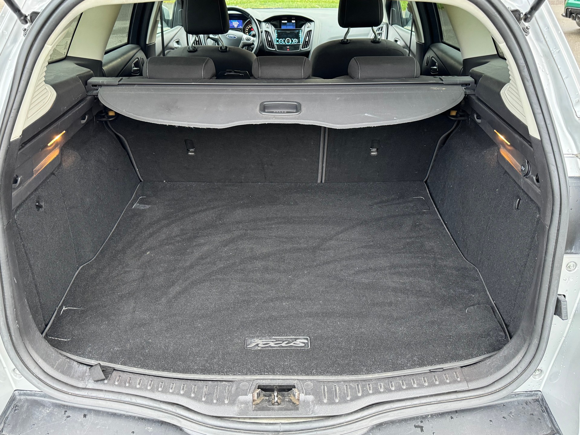 FORD Focus 1.0 SCTi Trend-image-7