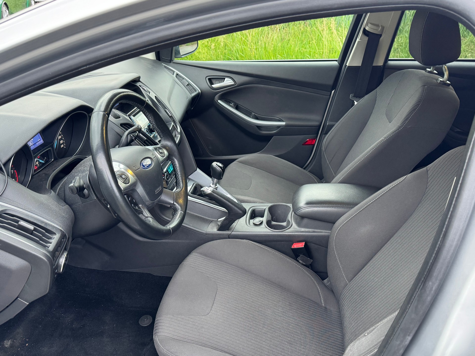 FORD Focus 1.0 SCTi Trend-image-5