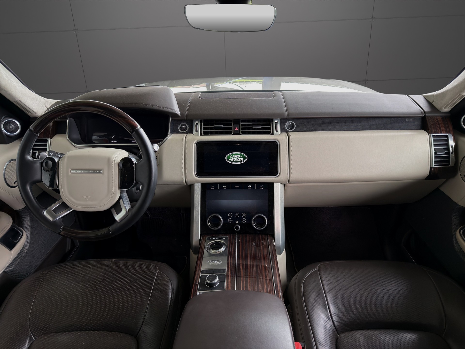 LAND ROVER Range Rover 4.4 SDV8 Autobiography Automatic-image-14