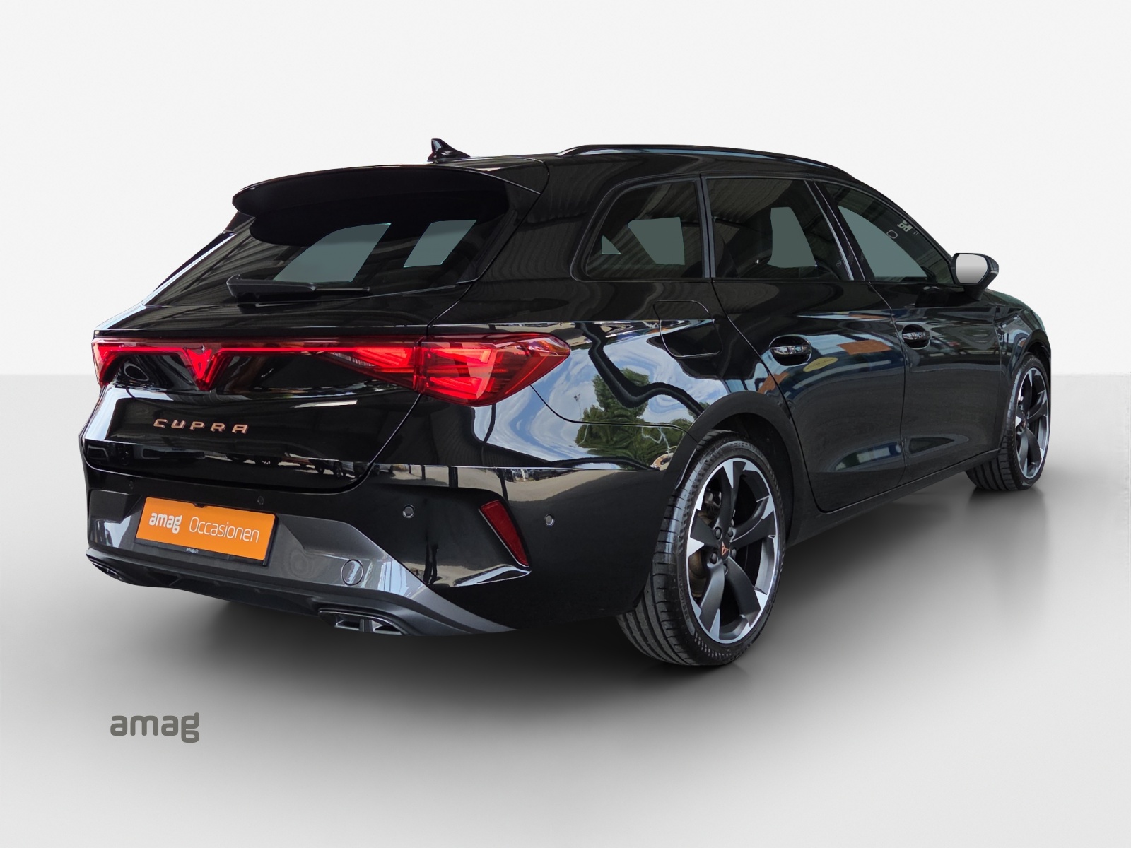 CUPRA LEON ST 1.5 eTSI DSG-image-4