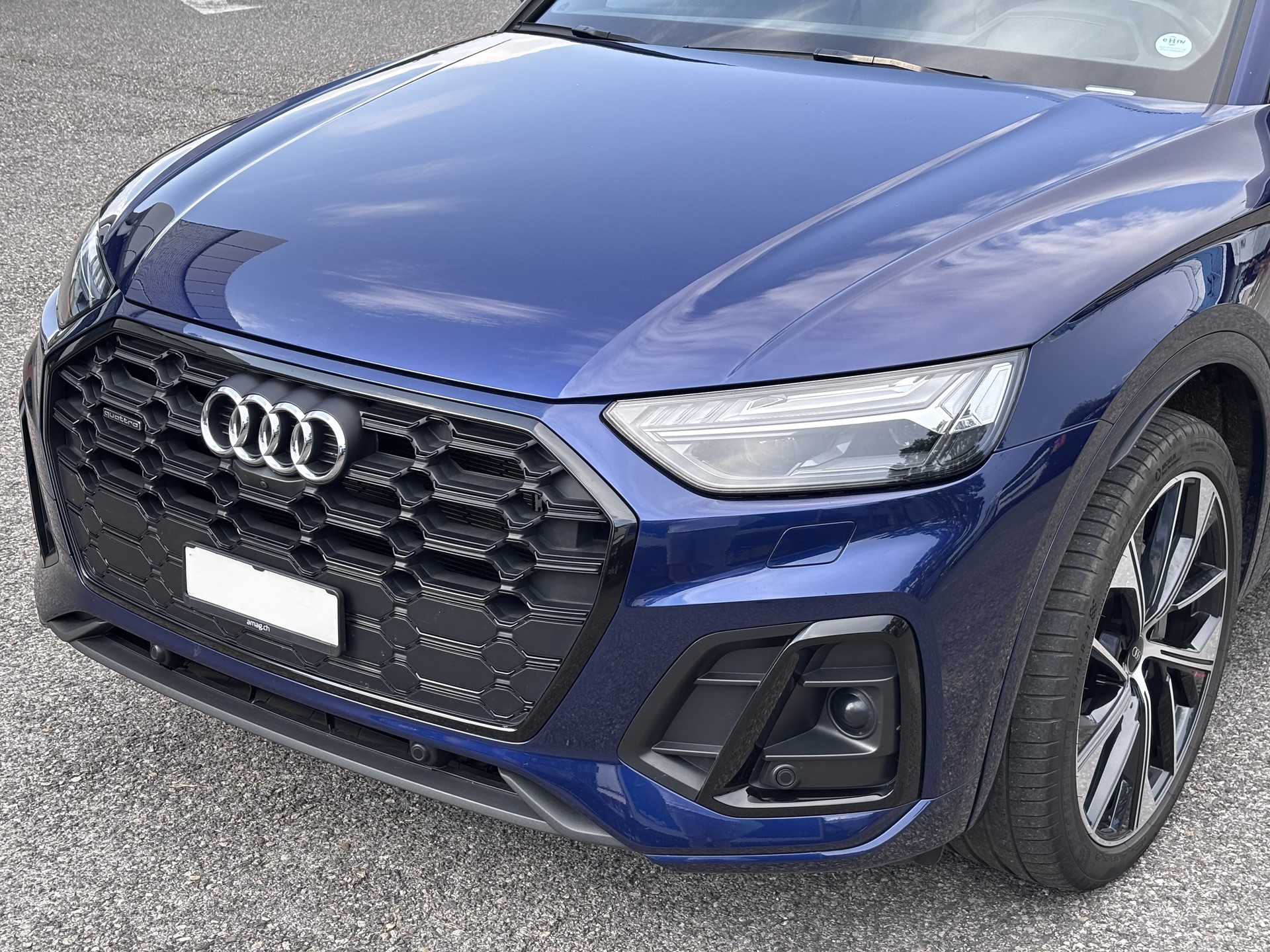 AUDI Q5 55 TFSI e PHEV S line quattro S-tronic-image-1