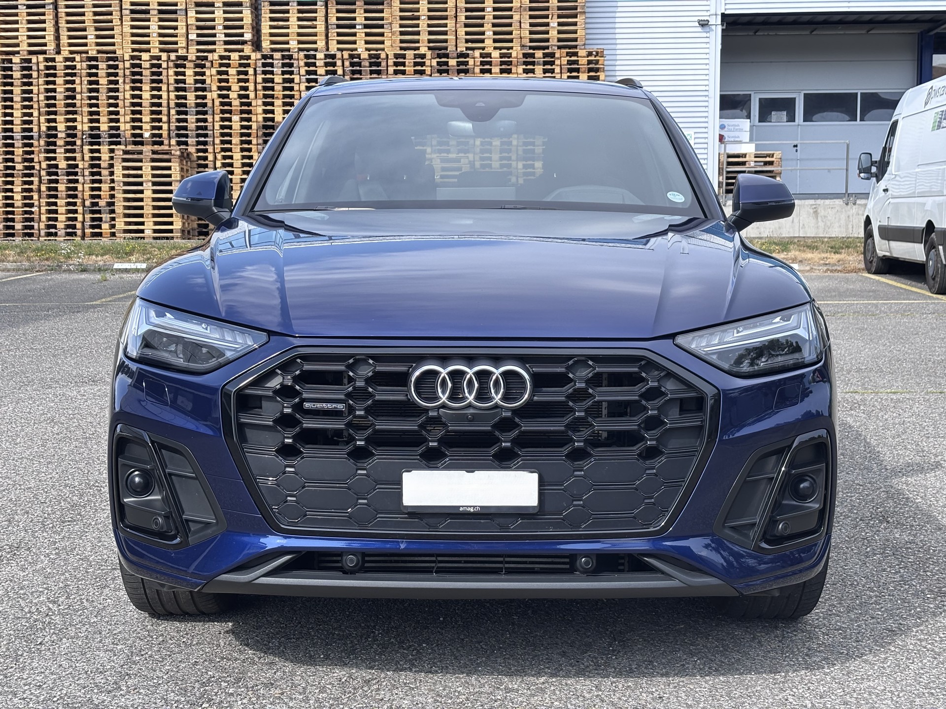 AUDI Q5 55 TFSI e PHEV S line quattro S-tronic-image-8