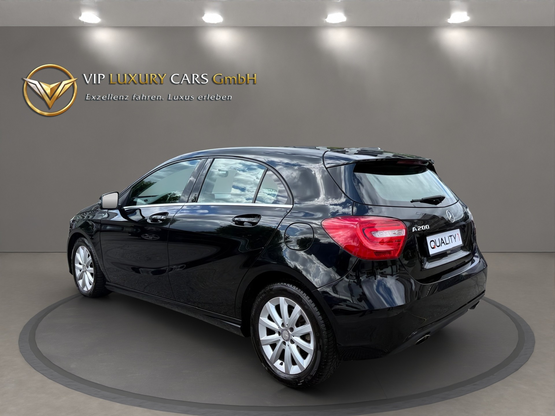 MERCEDES-BENZ A 200 Urban-image-6