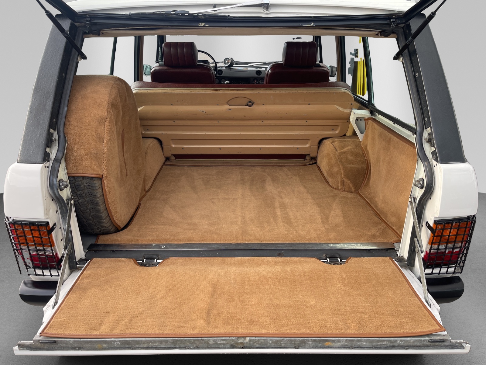 LAND ROVER Range Rover 3.5 DL-image-6