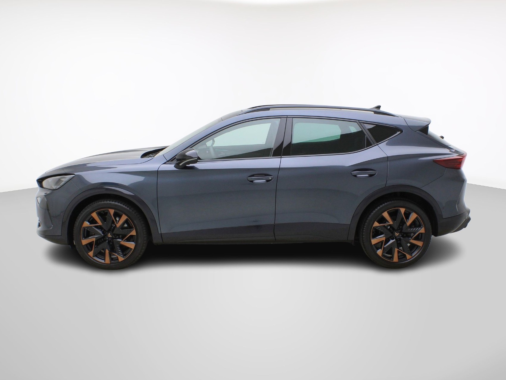 CUPRA Formentor 2.0 TSI DSG VZ 4Drive-image-2