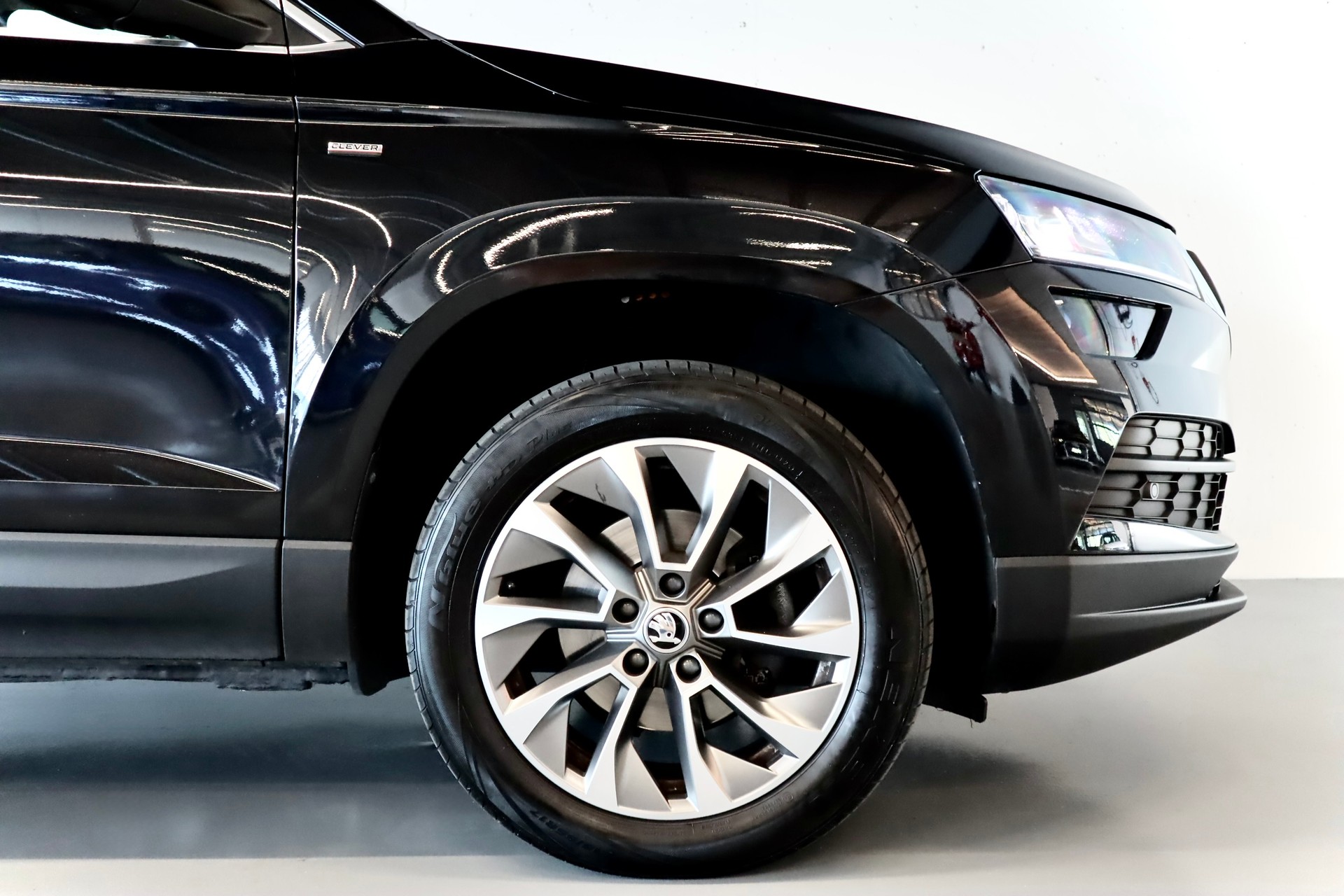 SKODA KAROQ 1.5 TSI ACT AMBITION DSG | CH-FZG | 150 PS | BENZIN | AUTOMAT | FRISCH AB MFK-image-4