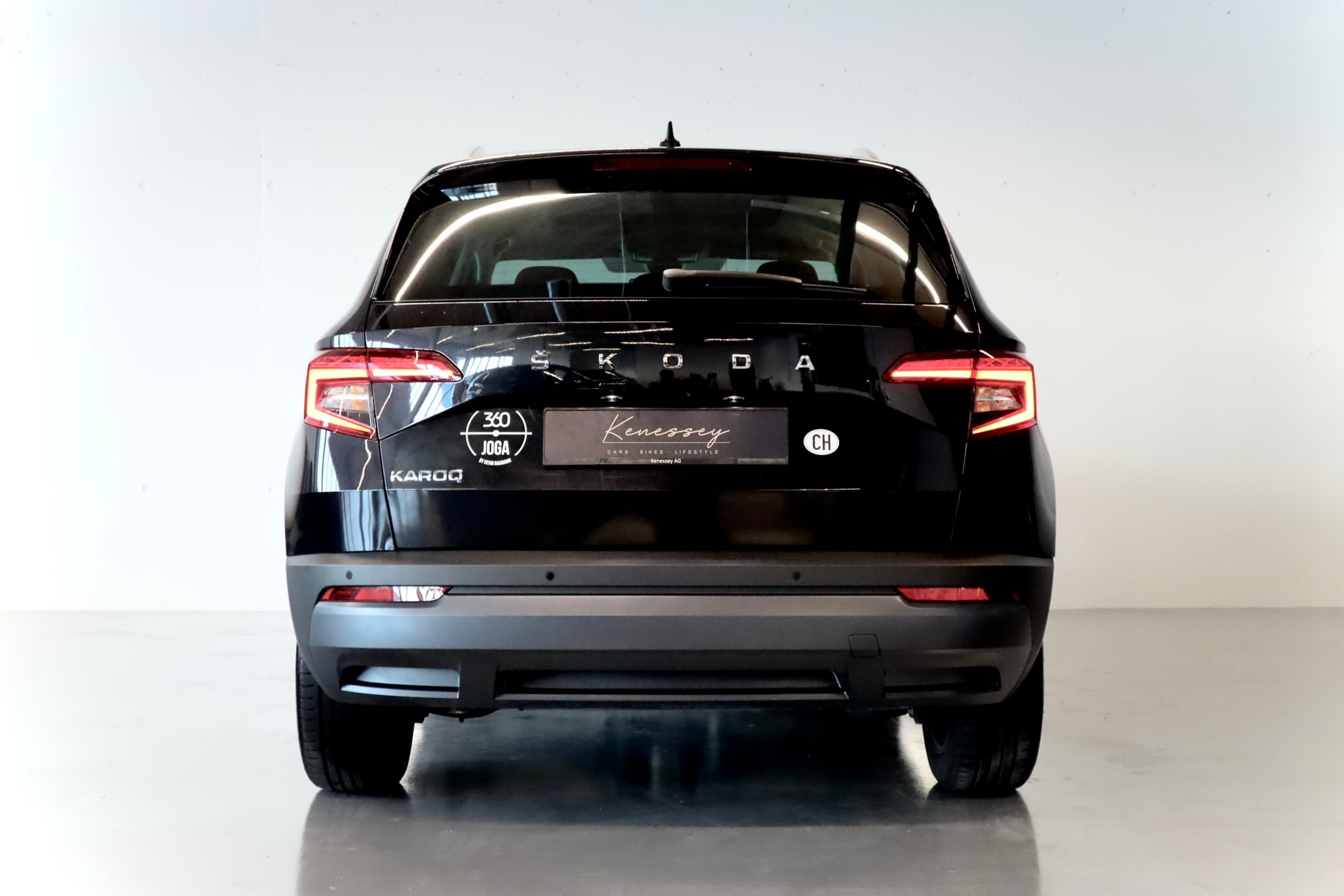 SKODA KAROQ 1.5 TSI ACT AMBITION DSG | CH-FZG | 150 PS | BENZIN | AUTOMAT | FRISCH AB MFK-image-2