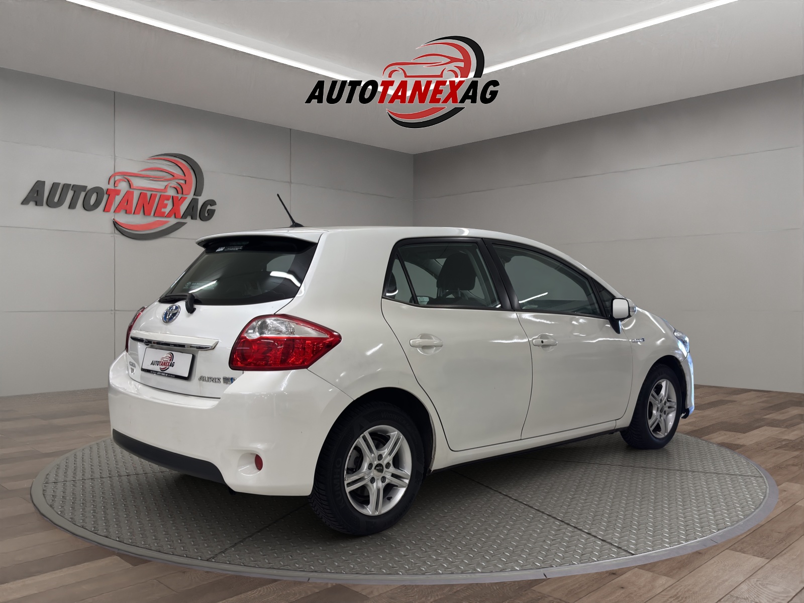 TOYOTA Auris 1.8 16V HSD Linea Sol-image-5