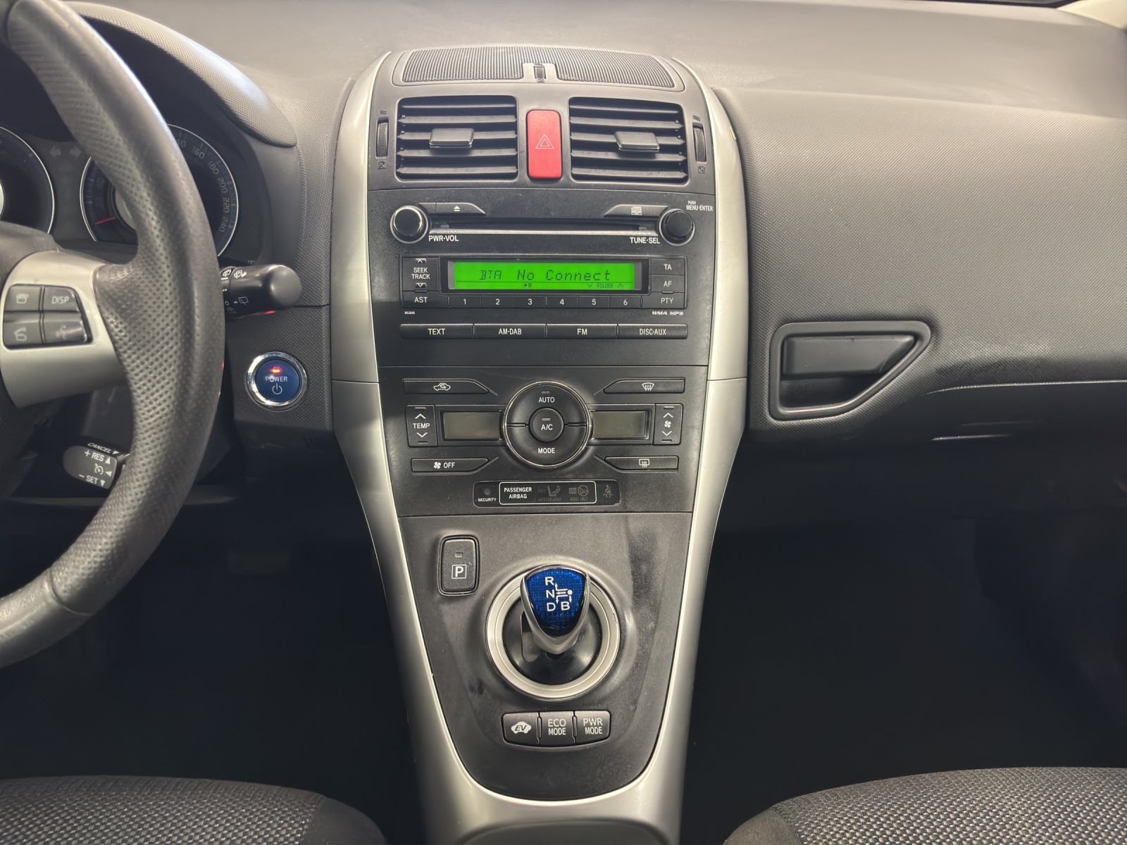 TOYOTA Auris 1.8 16V HSD Linea Sol-image-14