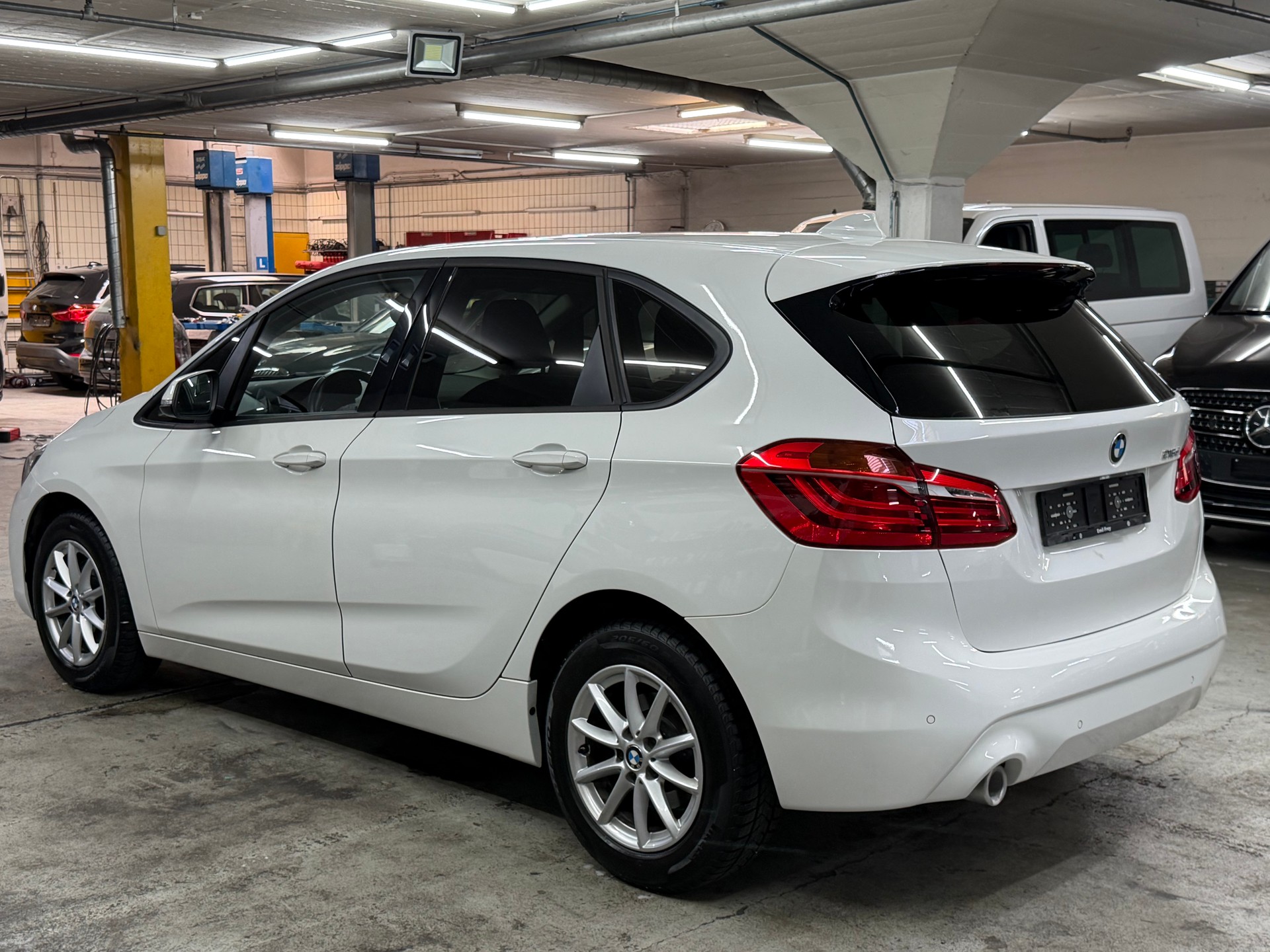 BMW 216d Active Tourer DKG-image-5
