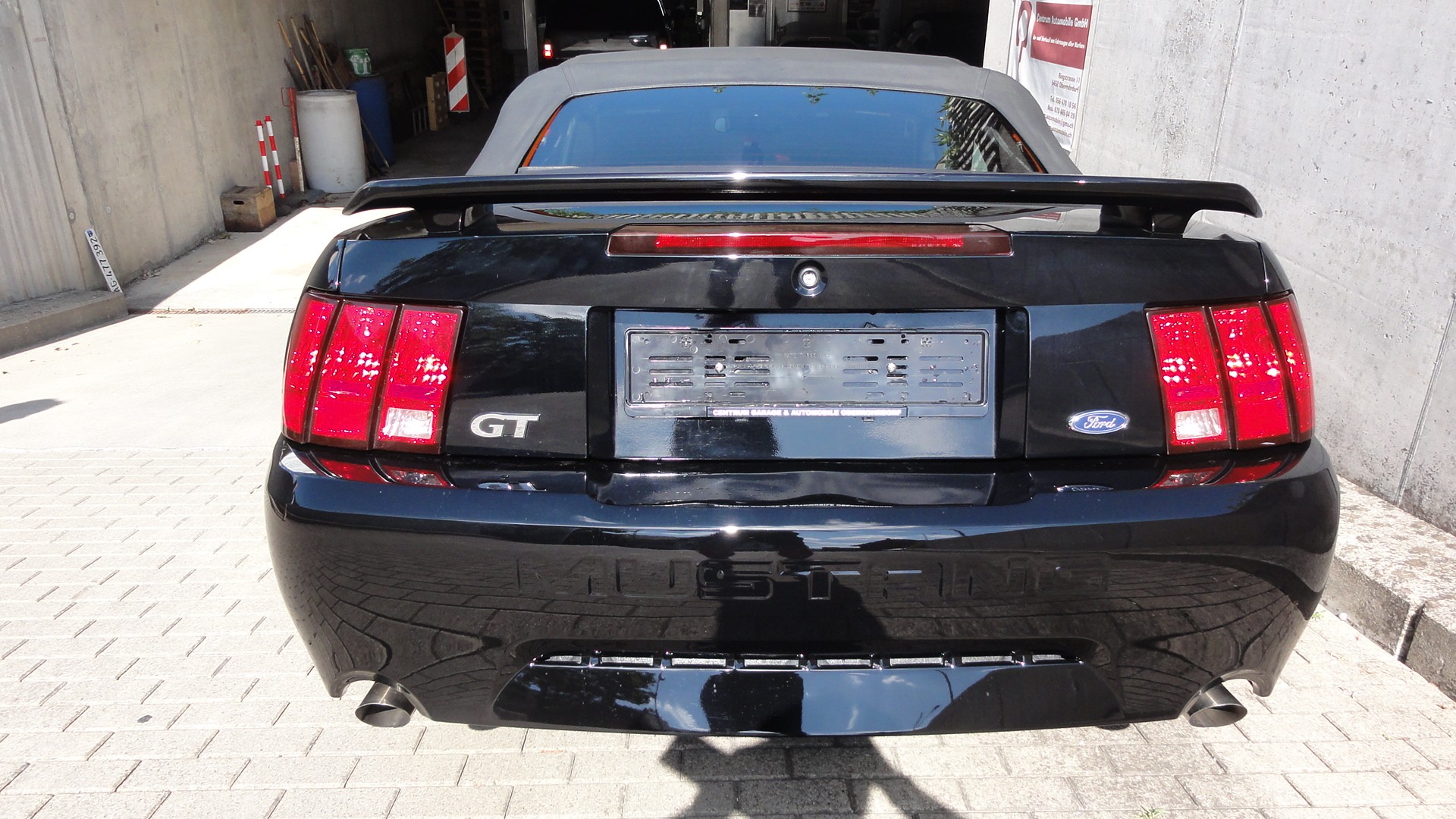 FORD Mustang GT Cabriolet-image-6
