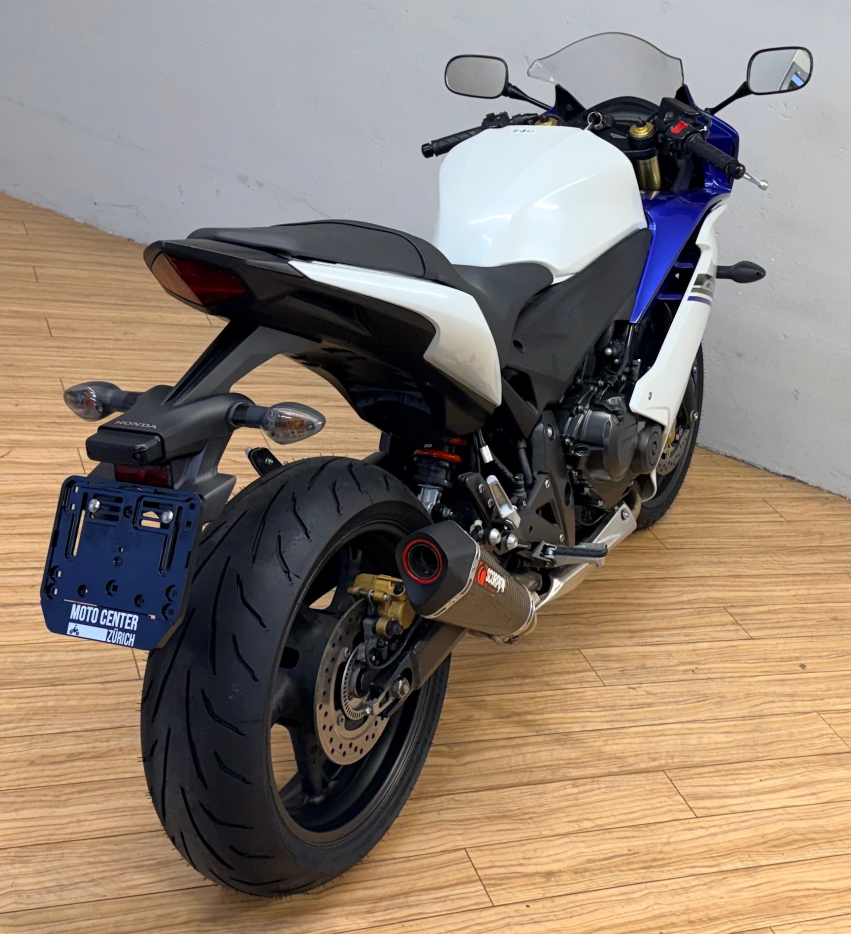 HONDA CBR 600 FA ABS-showroom-element-1