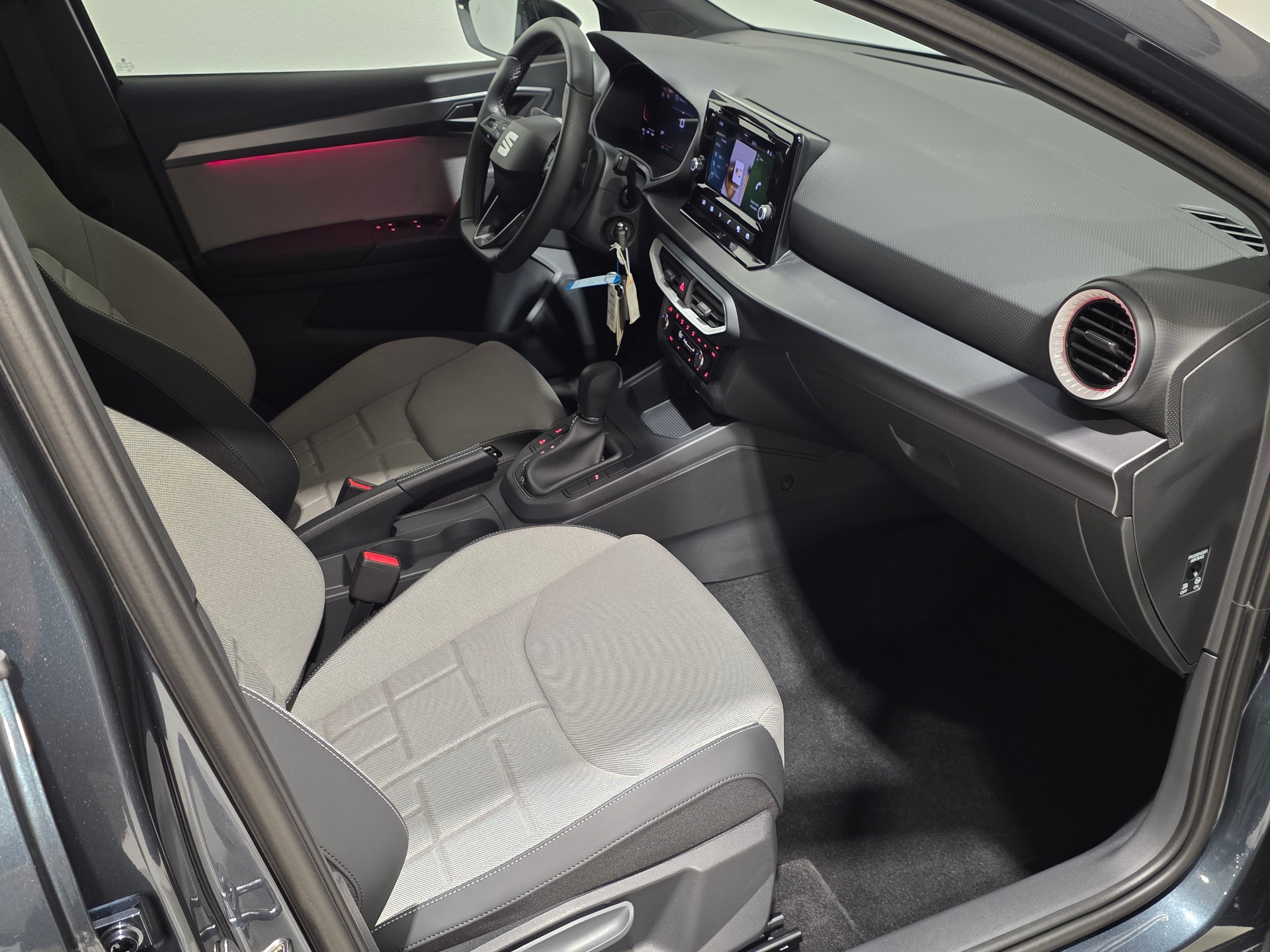 SEAT Ibiza 1.0 EcoTSI FR DSG-image-17