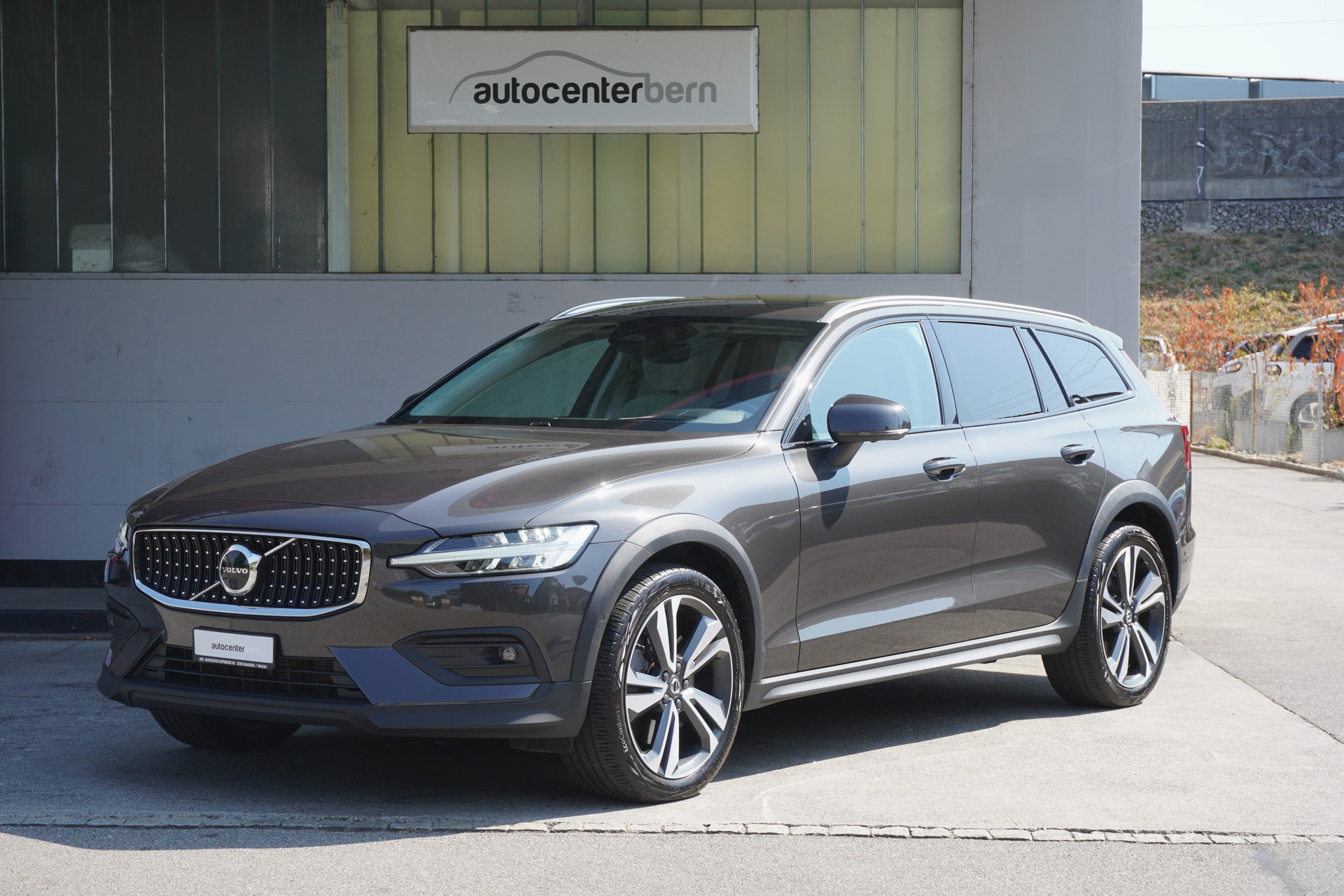 VOLVO V60 Cross Country B5 Mild Hybrid Ultimate AWD Geartronic