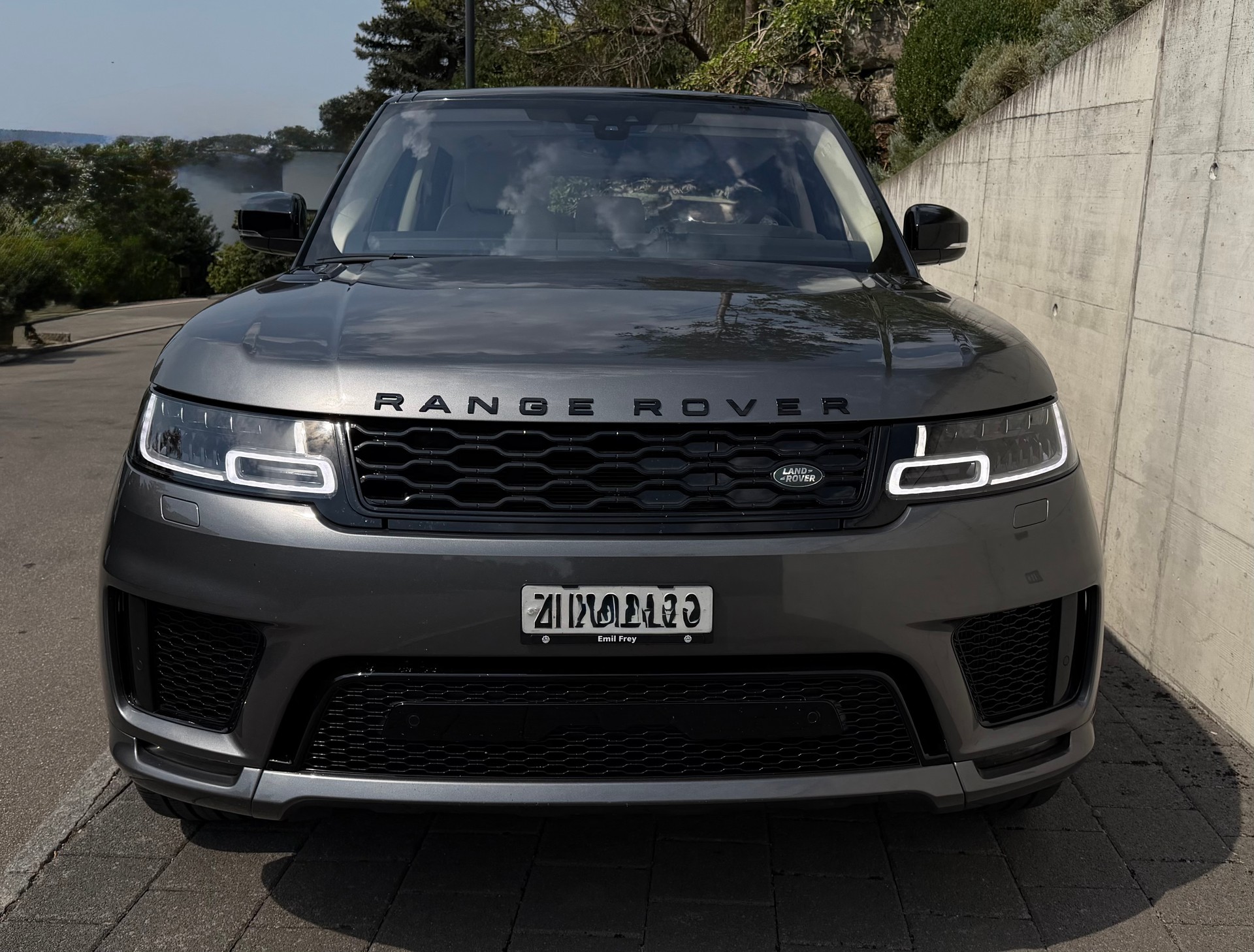 LAND ROVER 2.0 P400e HSE-image-0