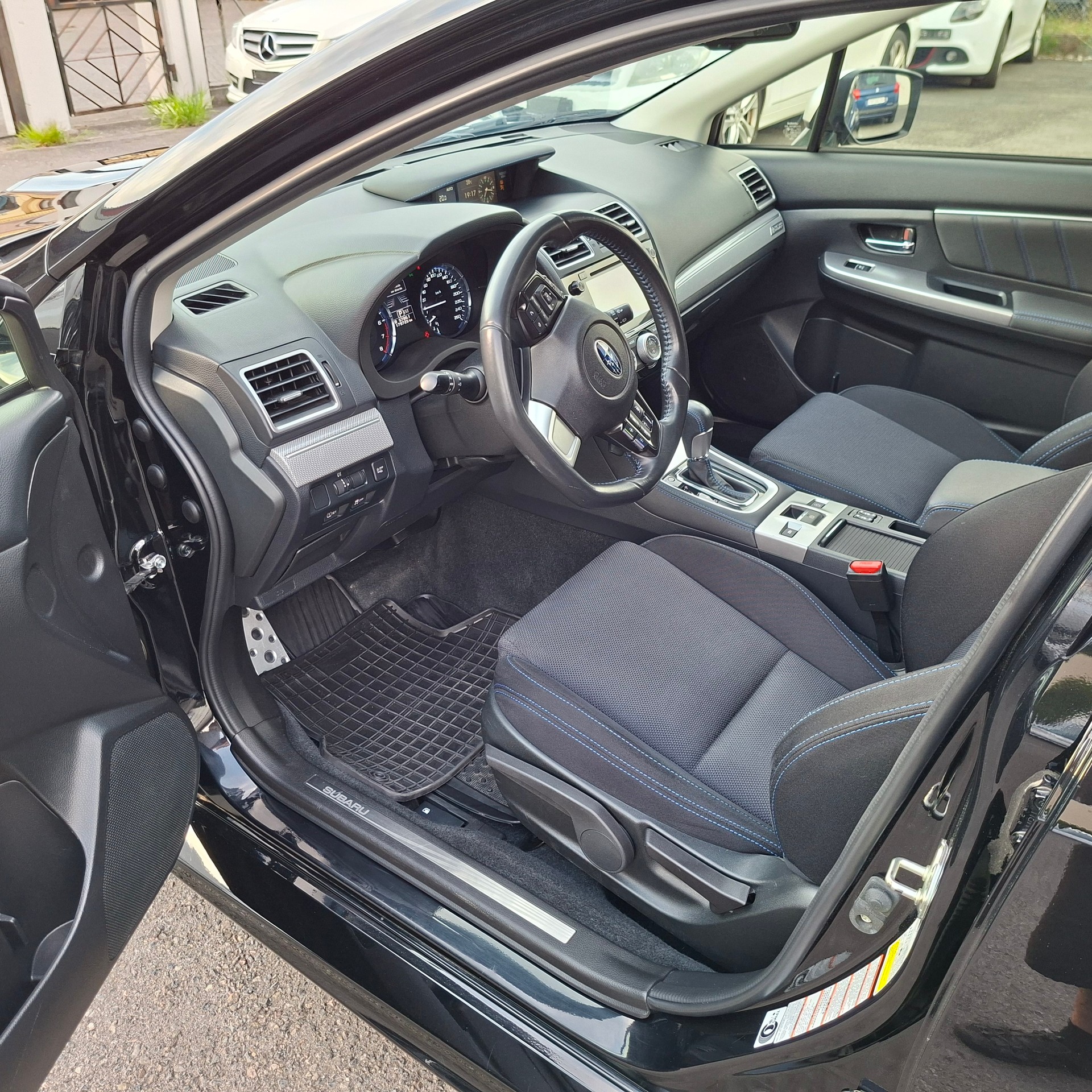 SUBARU Levorg 1.6 GT-S Luxury S AWD Lineartronic-image-8