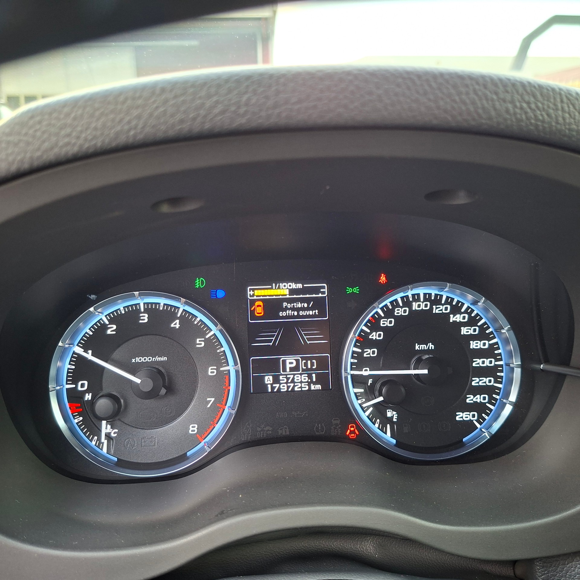 SUBARU Levorg 1.6 GT-S Luxury S AWD Lineartronic-image-9