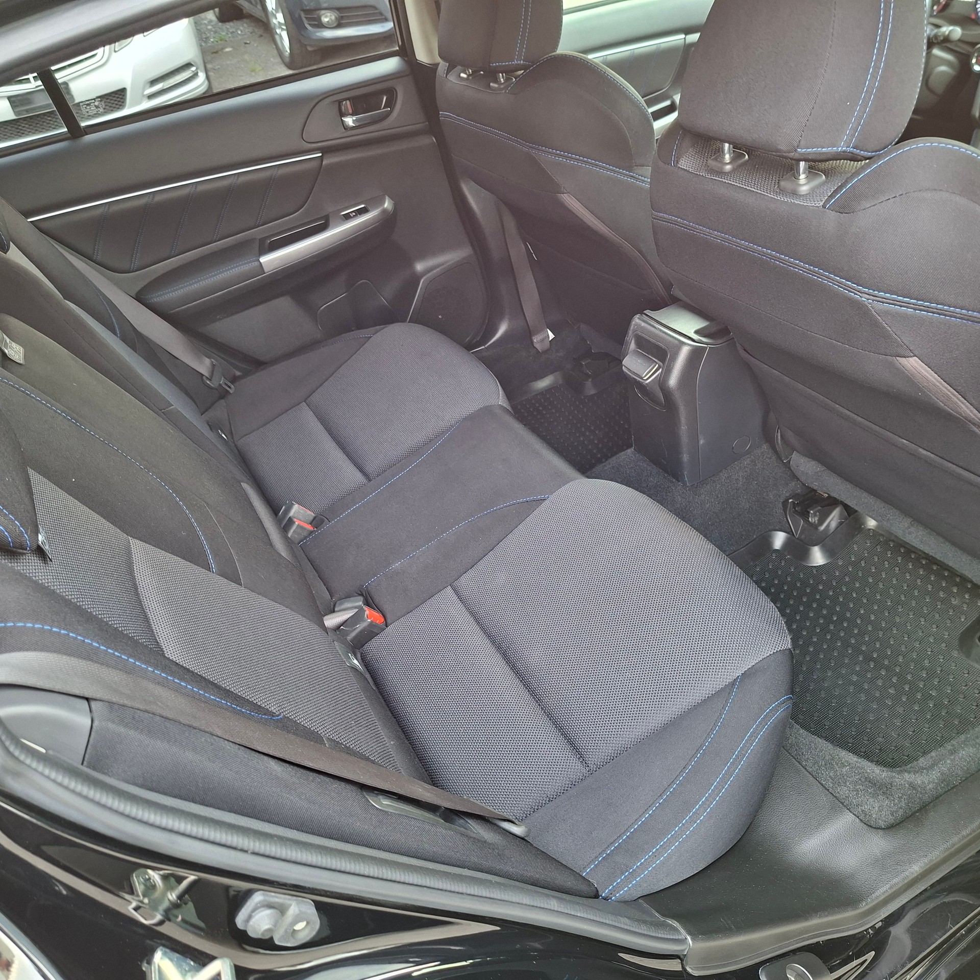 SUBARU Levorg 1.6 GT-S Luxury S AWD Lineartronic-image-6
